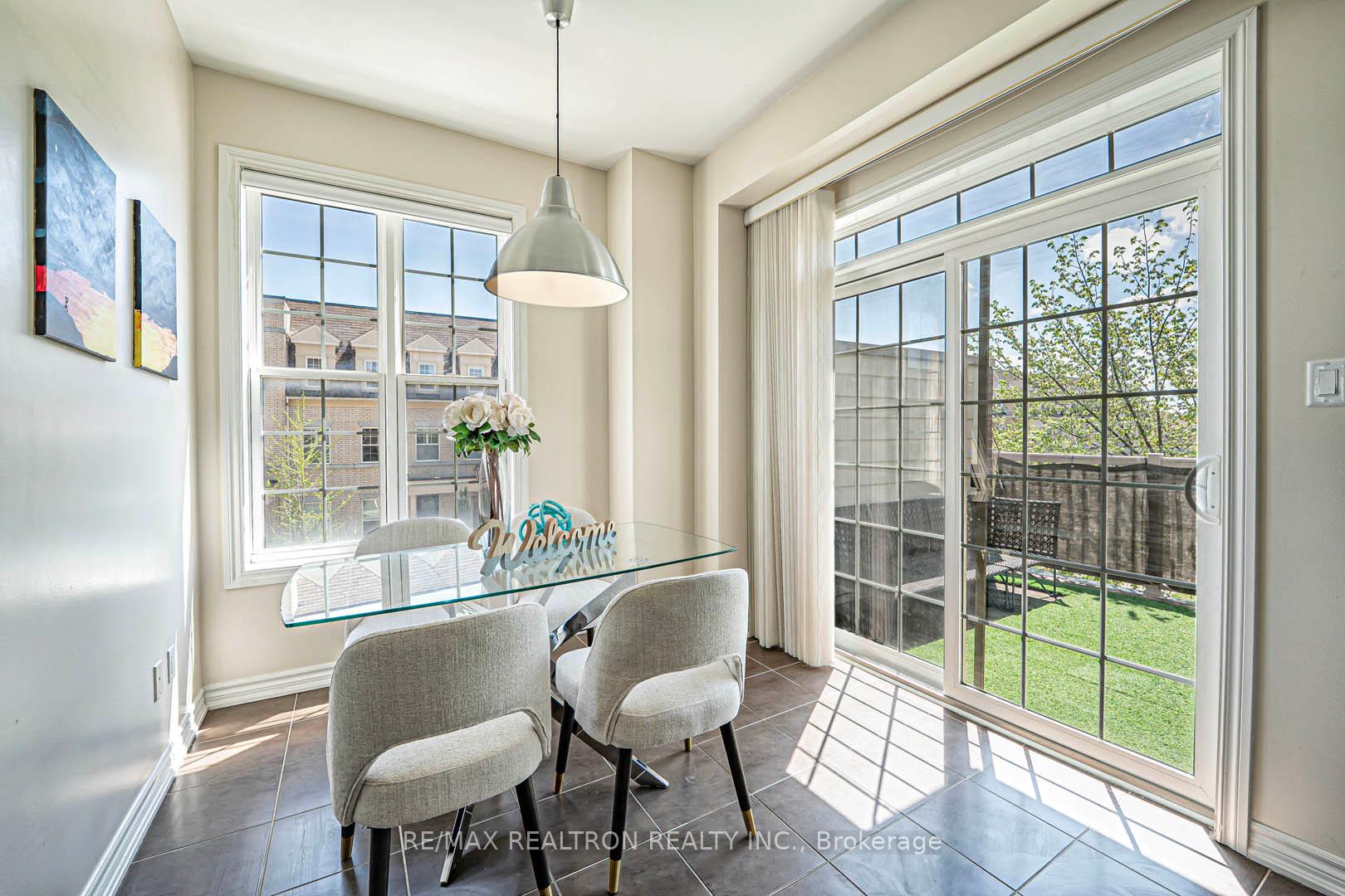 Photo 11 of 1 Ruskov Lane, Markham, Cathedraltown — HOMEH