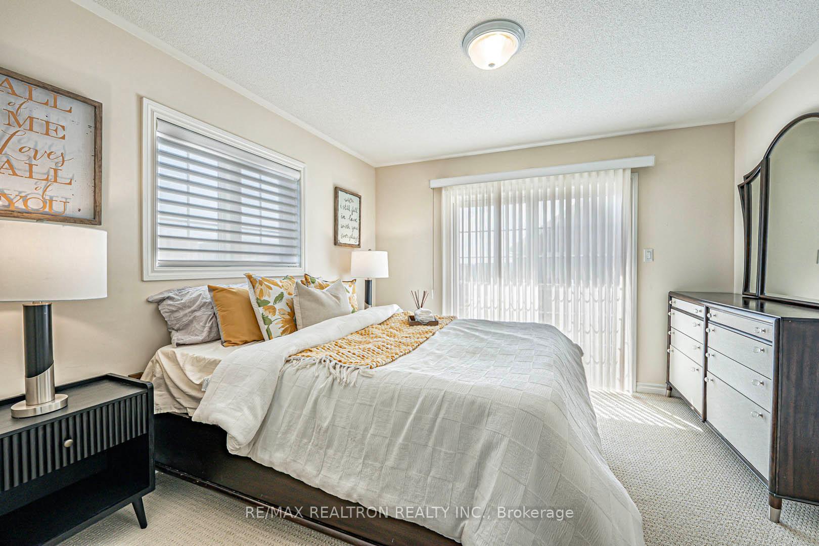 Photo 17 of 1 Ruskov Lane, Markham, Cathedraltown — HOMEH
