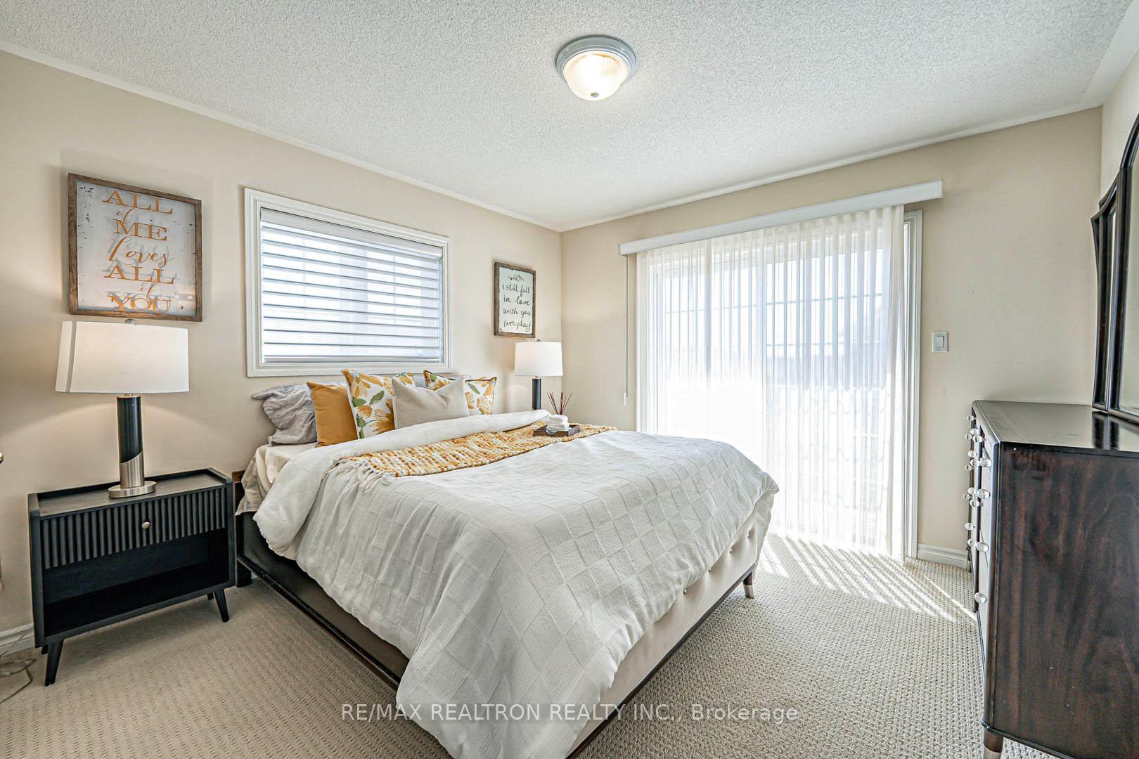 Photo 18 of 1 Ruskov Lane, Markham, Cathedraltown — HOMEH