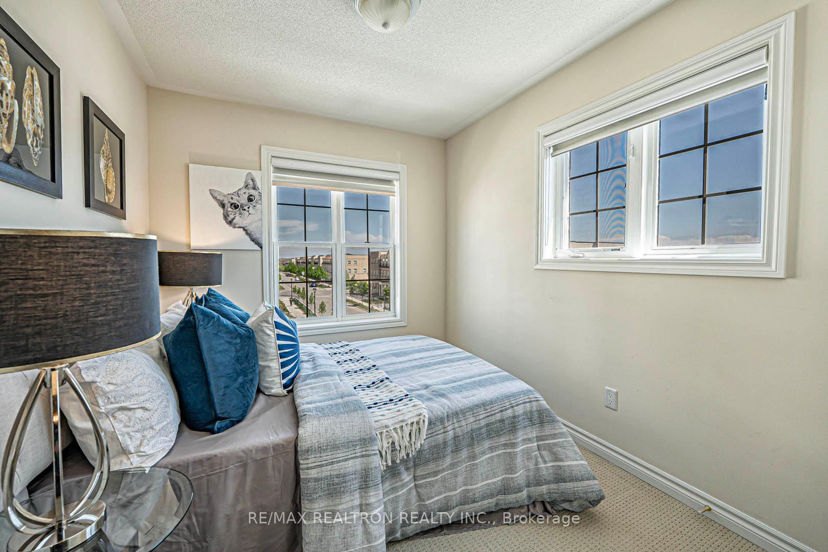 Photo 26 of 1 Ruskov Lane, Markham, Cathedraltown — HOMEH