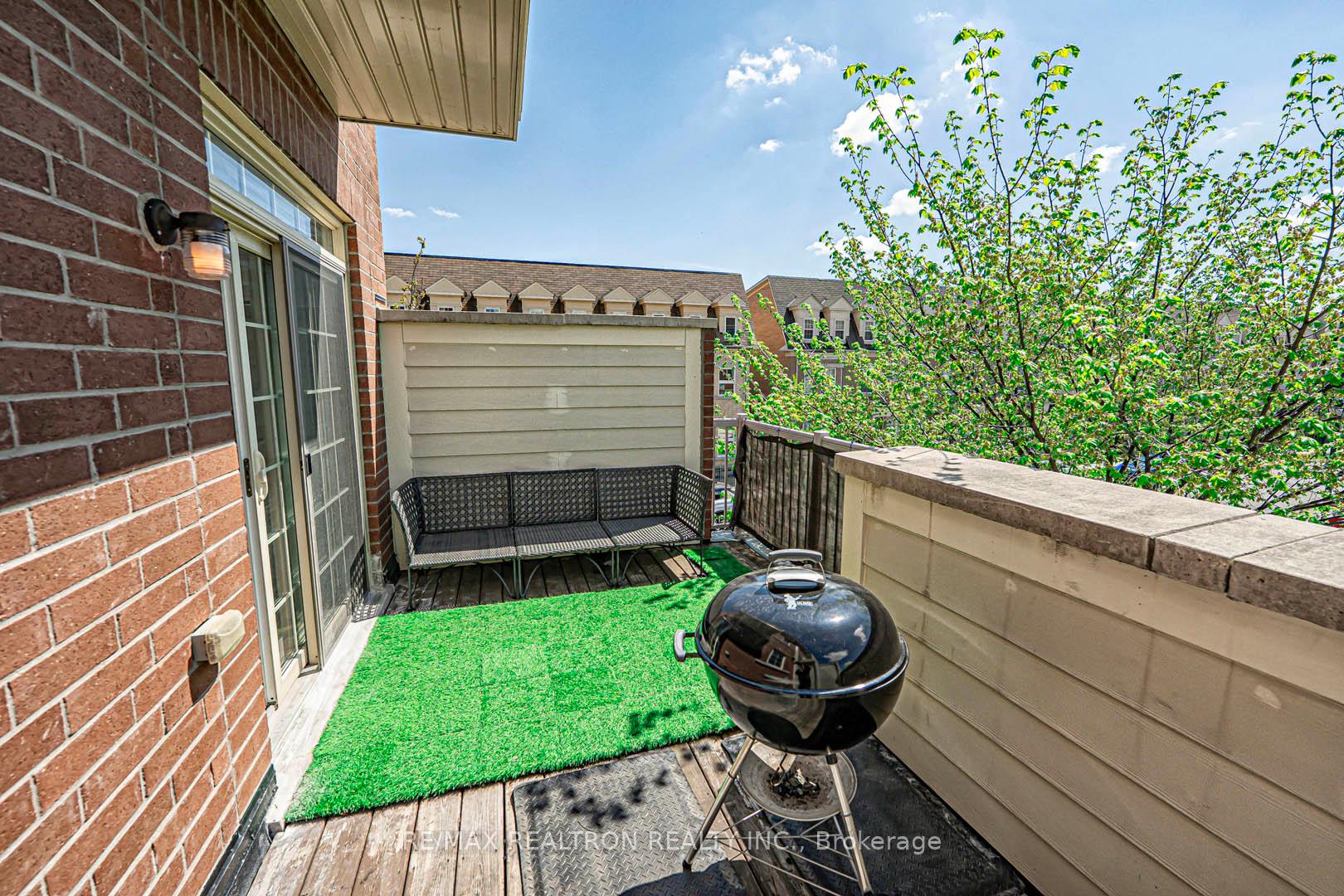 Photo 35 of 1 Ruskov Lane, Markham, Cathedraltown — HOMEH
