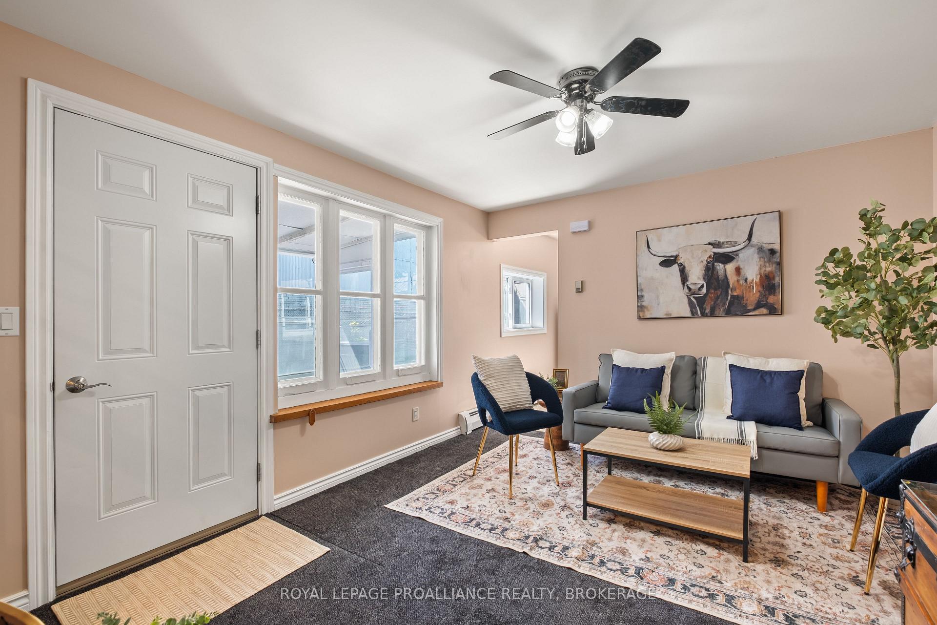 Photo 18 of 139 Stephen Street, Kingston, East of Sir John A. Blvd — HOMEH