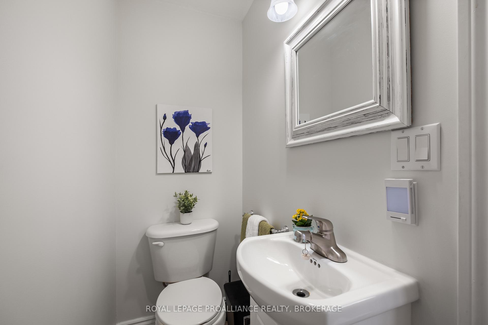 Photo 22 of 139 Stephen Street, Kingston, East of Sir John A. Blvd — HOMEH