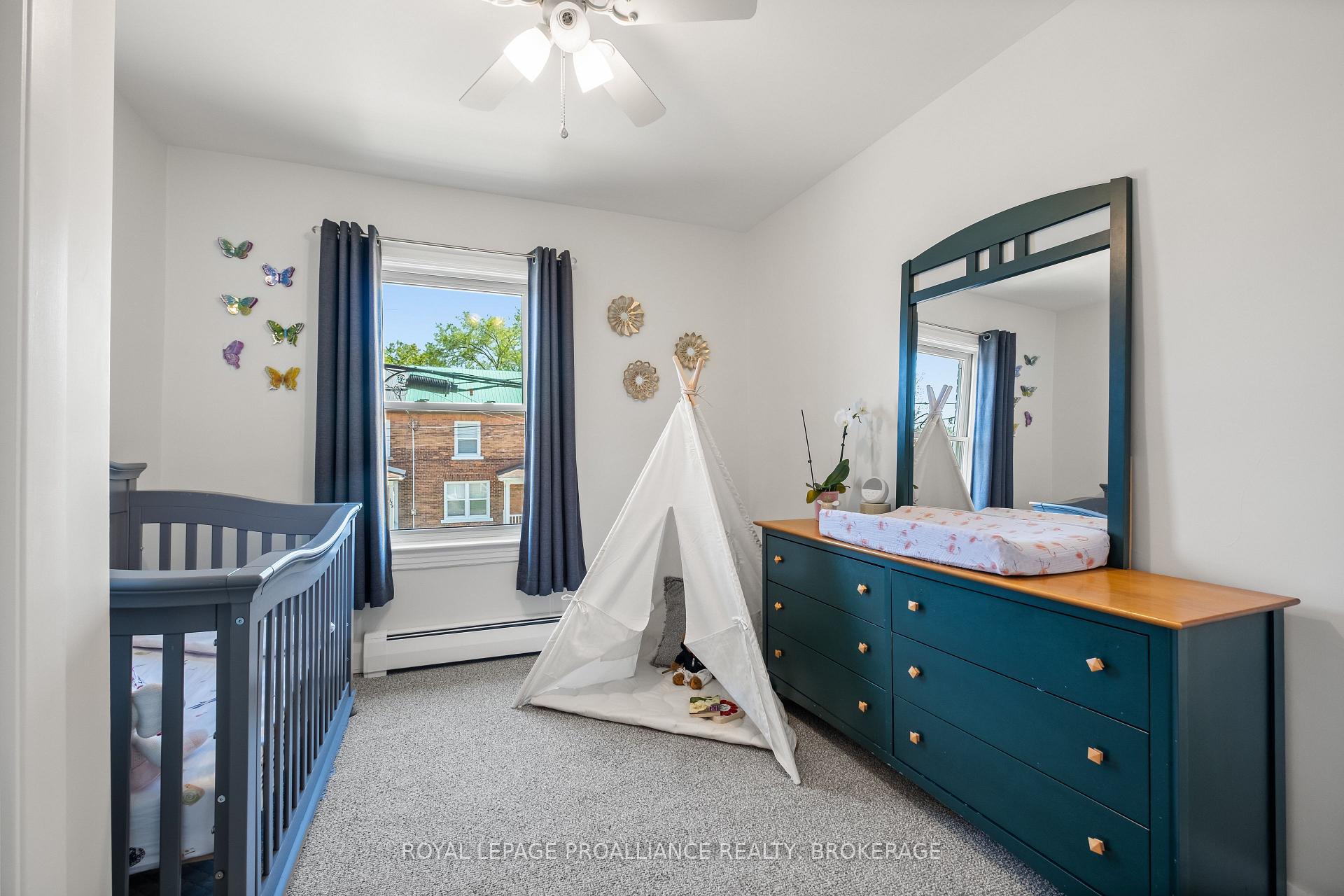 Photo 27 of 139 Stephen Street, Kingston, East of Sir John A. Blvd — HOMEH