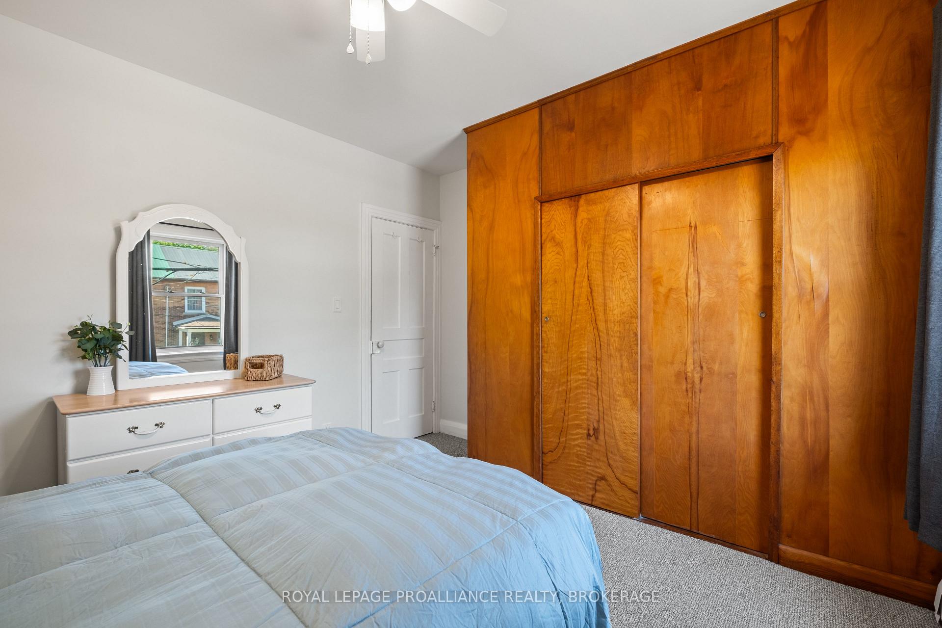 Photo 33 of 139 Stephen Street, Kingston, East of Sir John A. Blvd — HOMEH