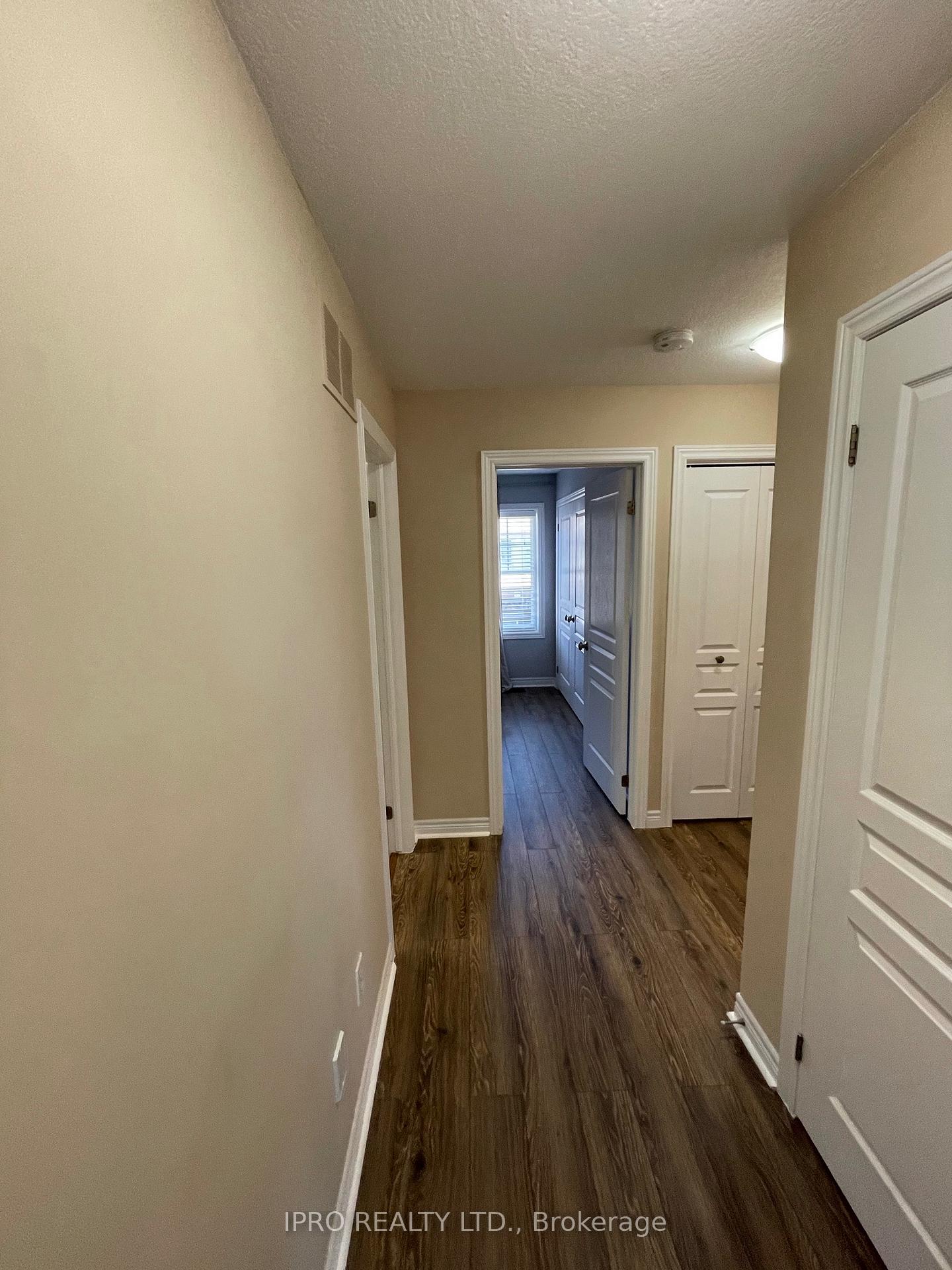 Photo 26 of Unit 2, 10 Pumpkin Pass, Hamilton, Binbrook — HOMEH
