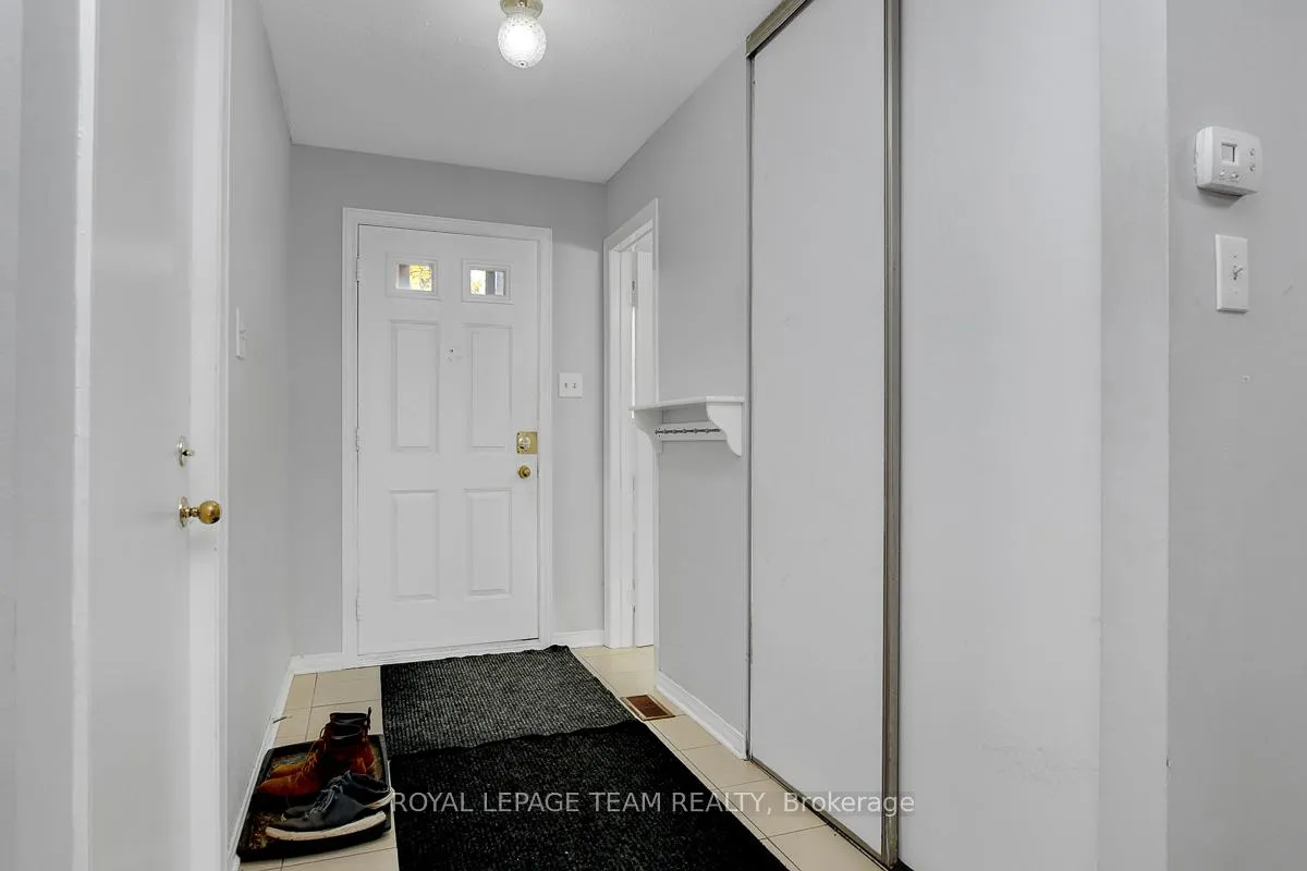 Photo 9 of 69 Peterson Place, Ottawa, Kanata - Katimavik — HOMEH