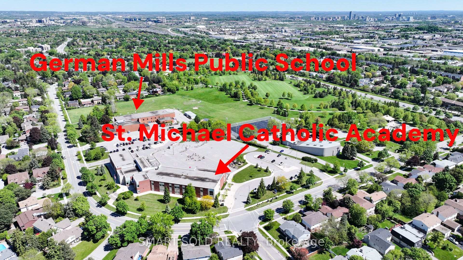 Photo 7 of 17 Woolsthorpe Crescent, Markham, German Mills — HOMEH