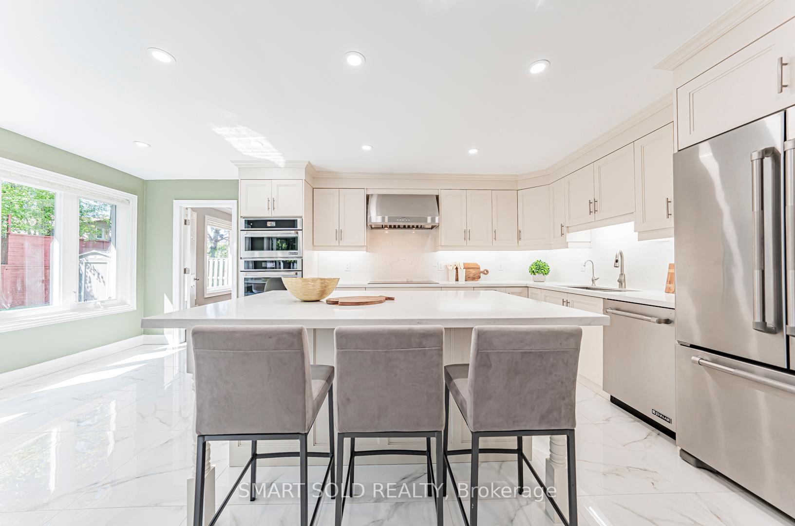 Photo 19 of 17 Woolsthorpe Crescent, Markham, German Mills — HOMEH
