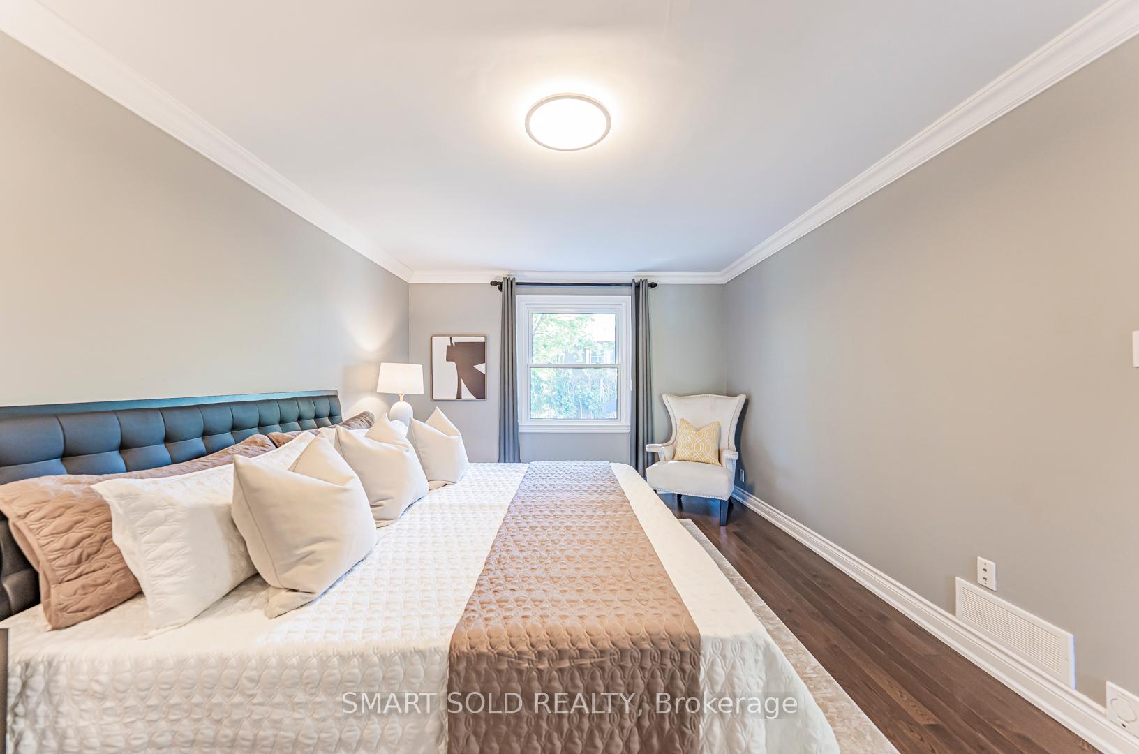 Photo 30 of 17 Woolsthorpe Crescent, Markham, German Mills — HOMEH