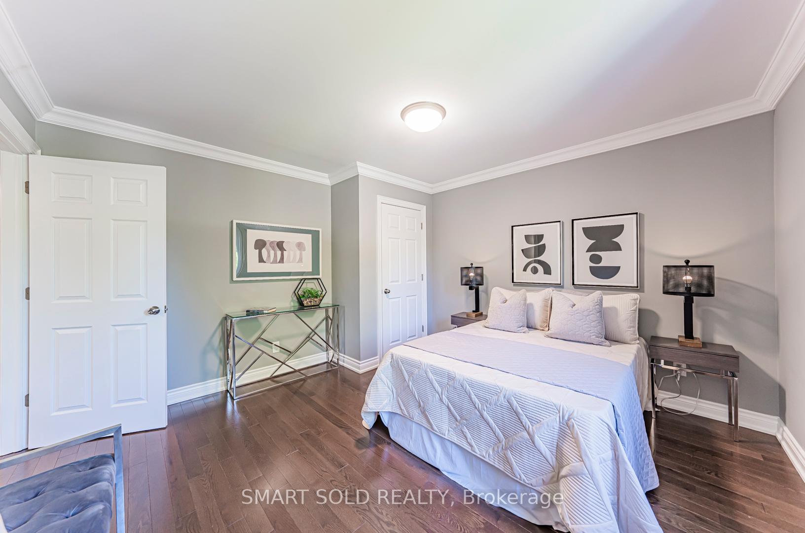 Photo 35 of 17 Woolsthorpe Crescent, Markham, German Mills — HOMEH