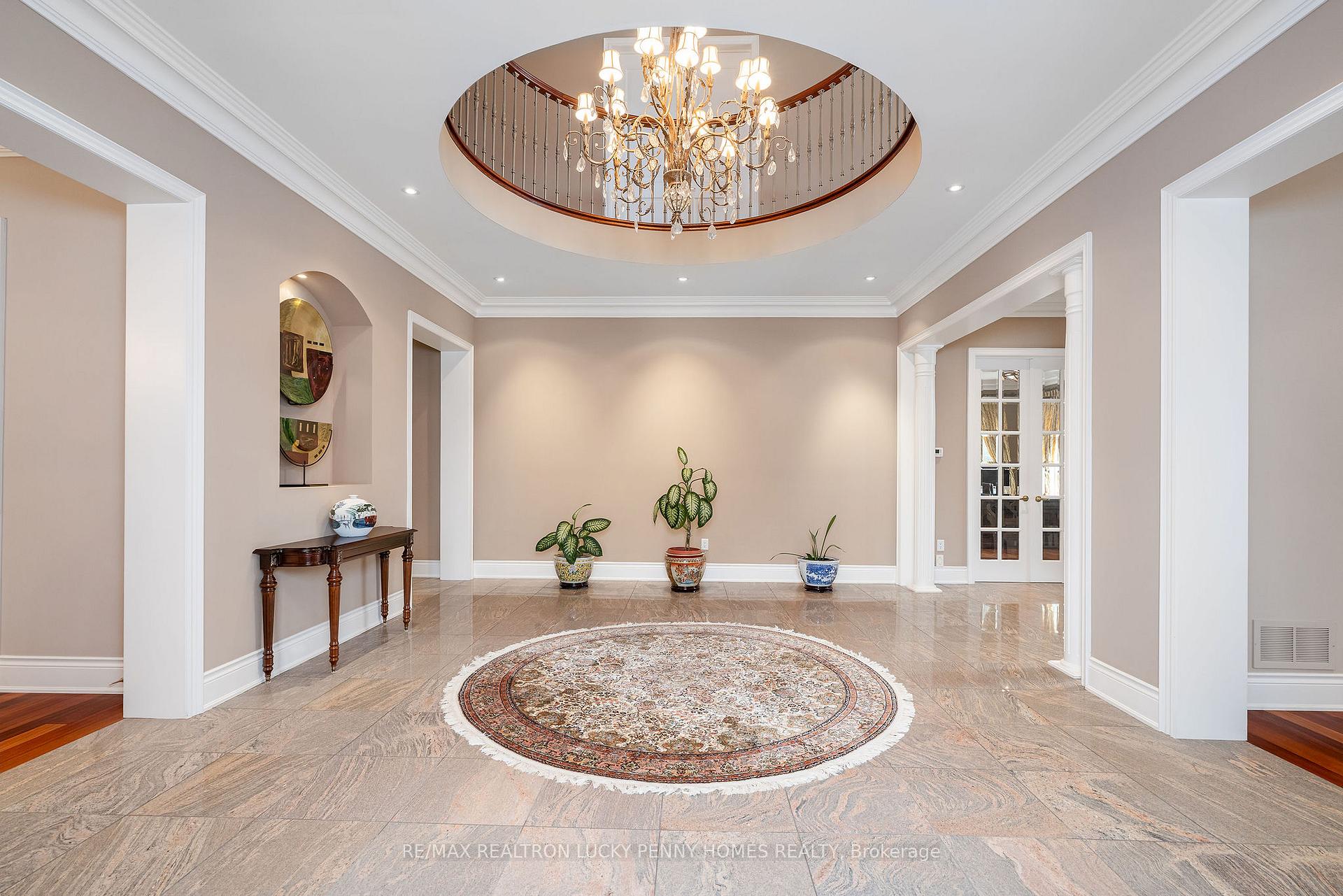 Photo 3 of 26 Heritage Woods Manor, Markham, Devil's Elbow — HOMEH