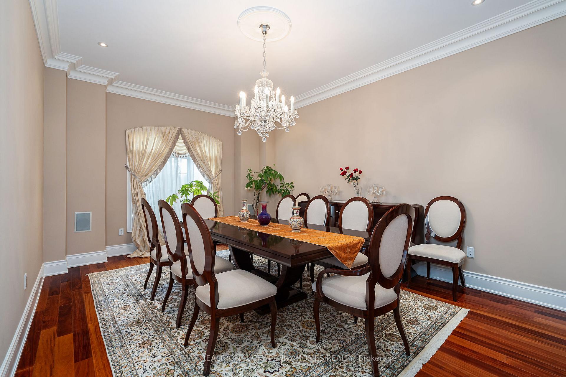 Photo 7 of 26 Heritage Woods Manor, Markham, Devil's Elbow — HOMEH