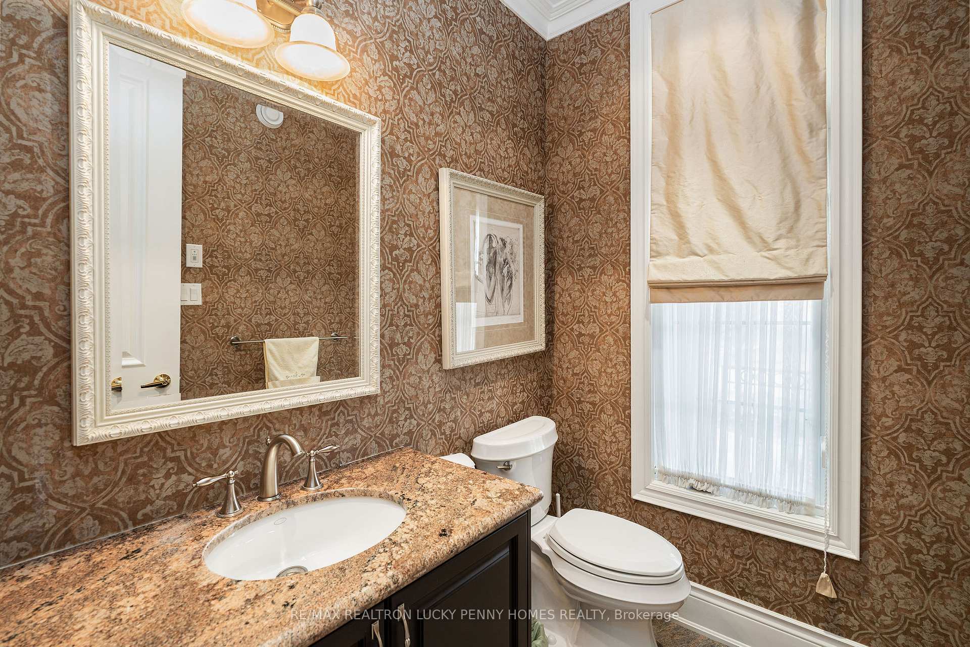 Photo 18 of 26 Heritage Woods Manor, Markham, Devil's Elbow — HOMEH