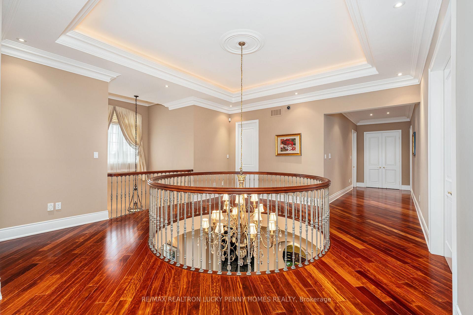 Photo 19 of 26 Heritage Woods Manor, Markham, Devil's Elbow — HOMEH