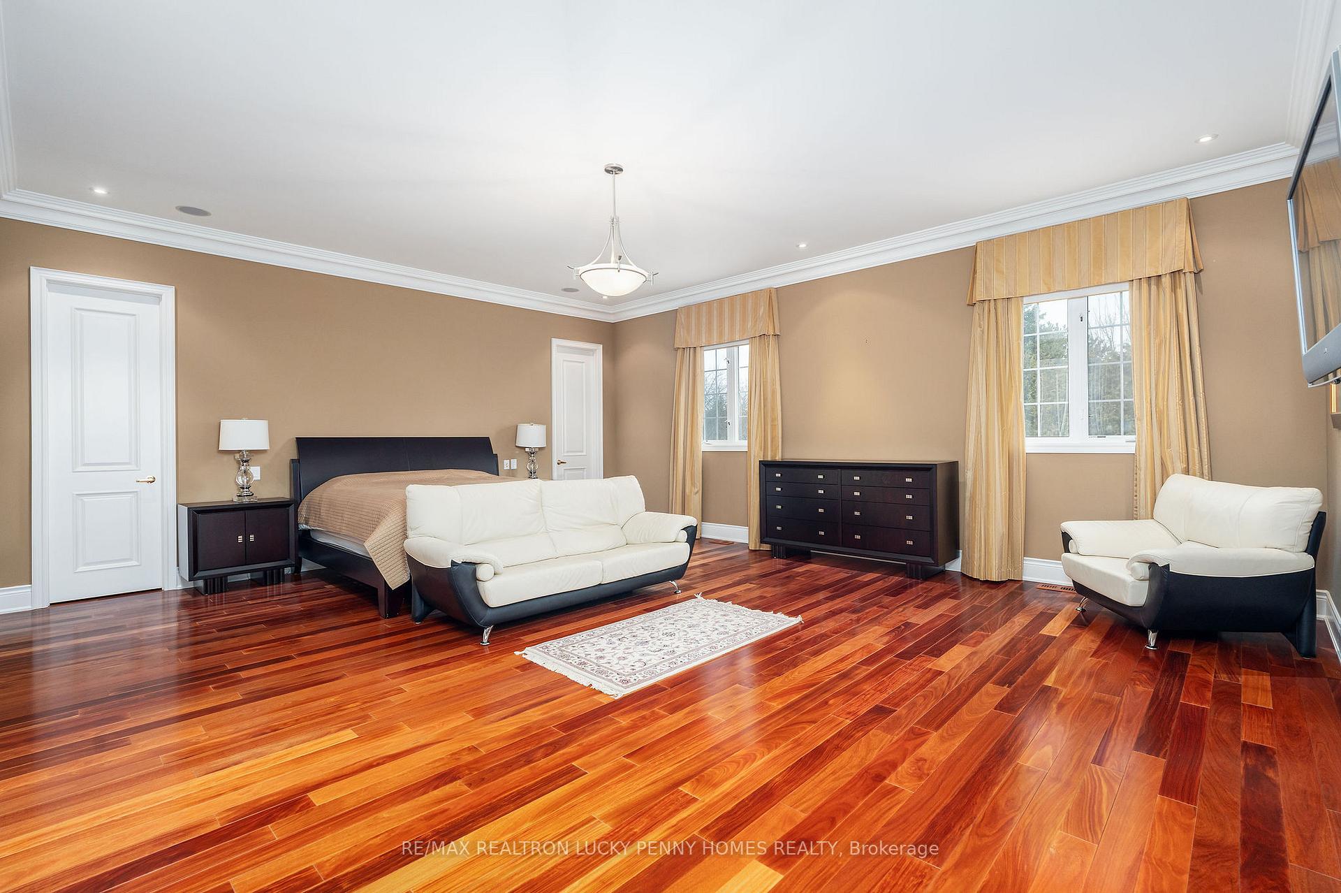 Photo 20 of 26 Heritage Woods Manor, Markham, Devil's Elbow — HOMEH