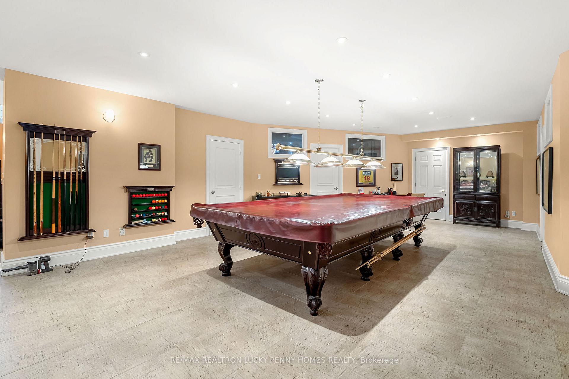Photo 35 of 26 Heritage Woods Manor, Markham, Devil's Elbow — HOMEH