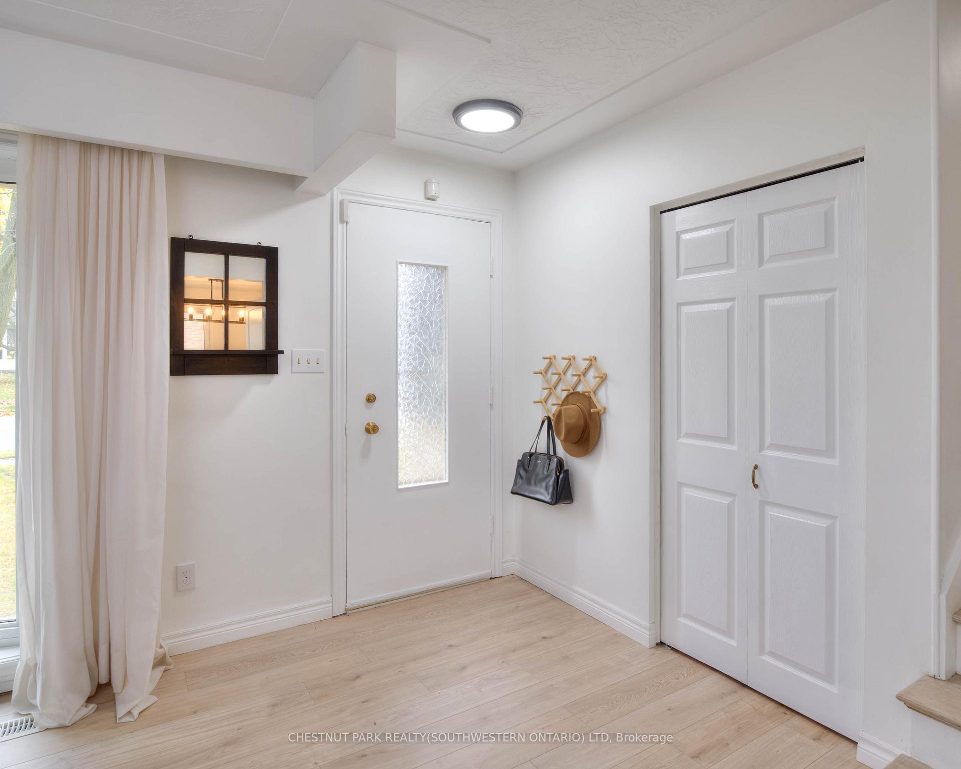 Photo 5 of 482 Franklin Street N, Kitchener — HOMEH