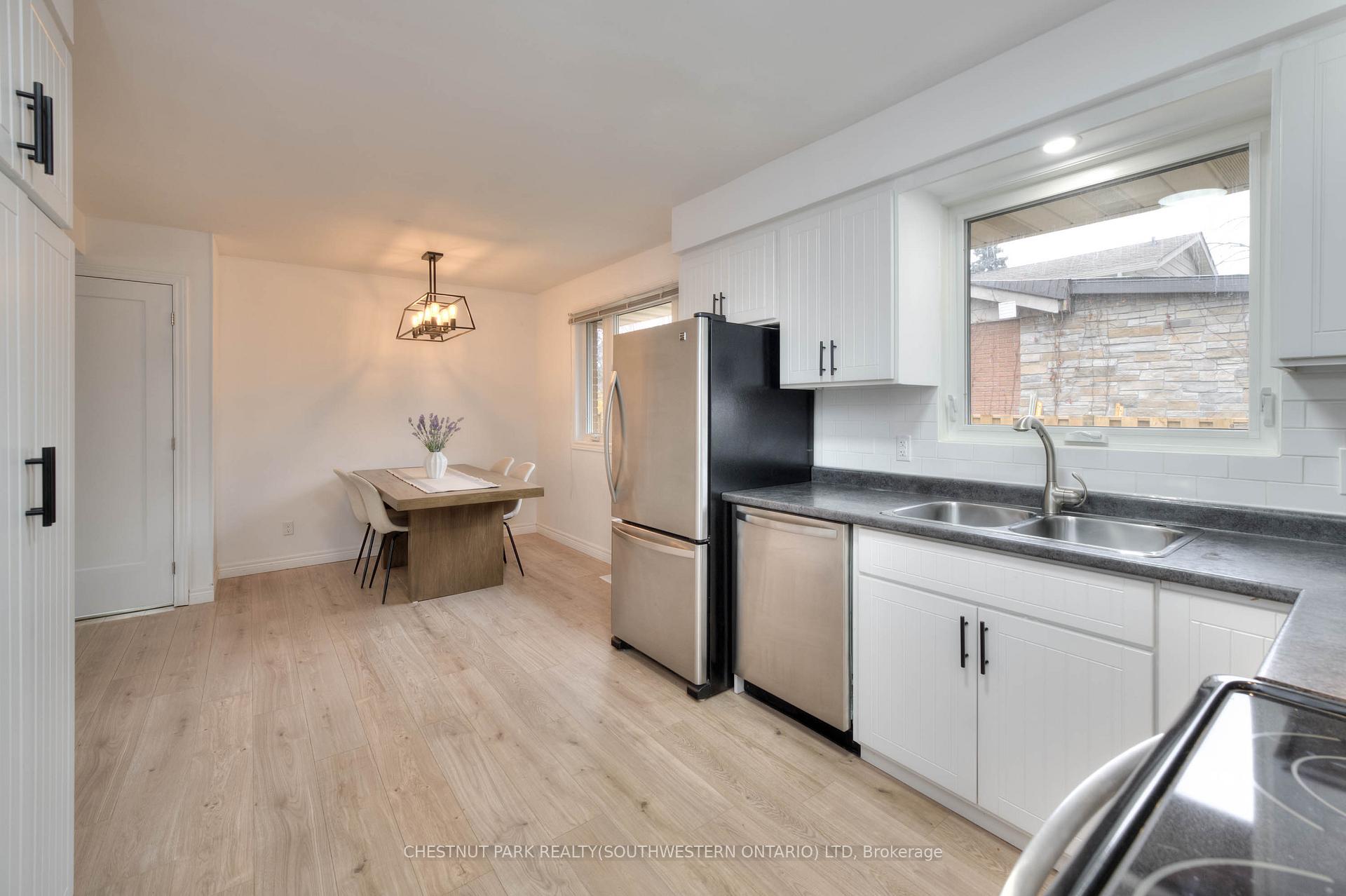 Photo 15 of 482 Franklin Street N, Kitchener — HOMEH