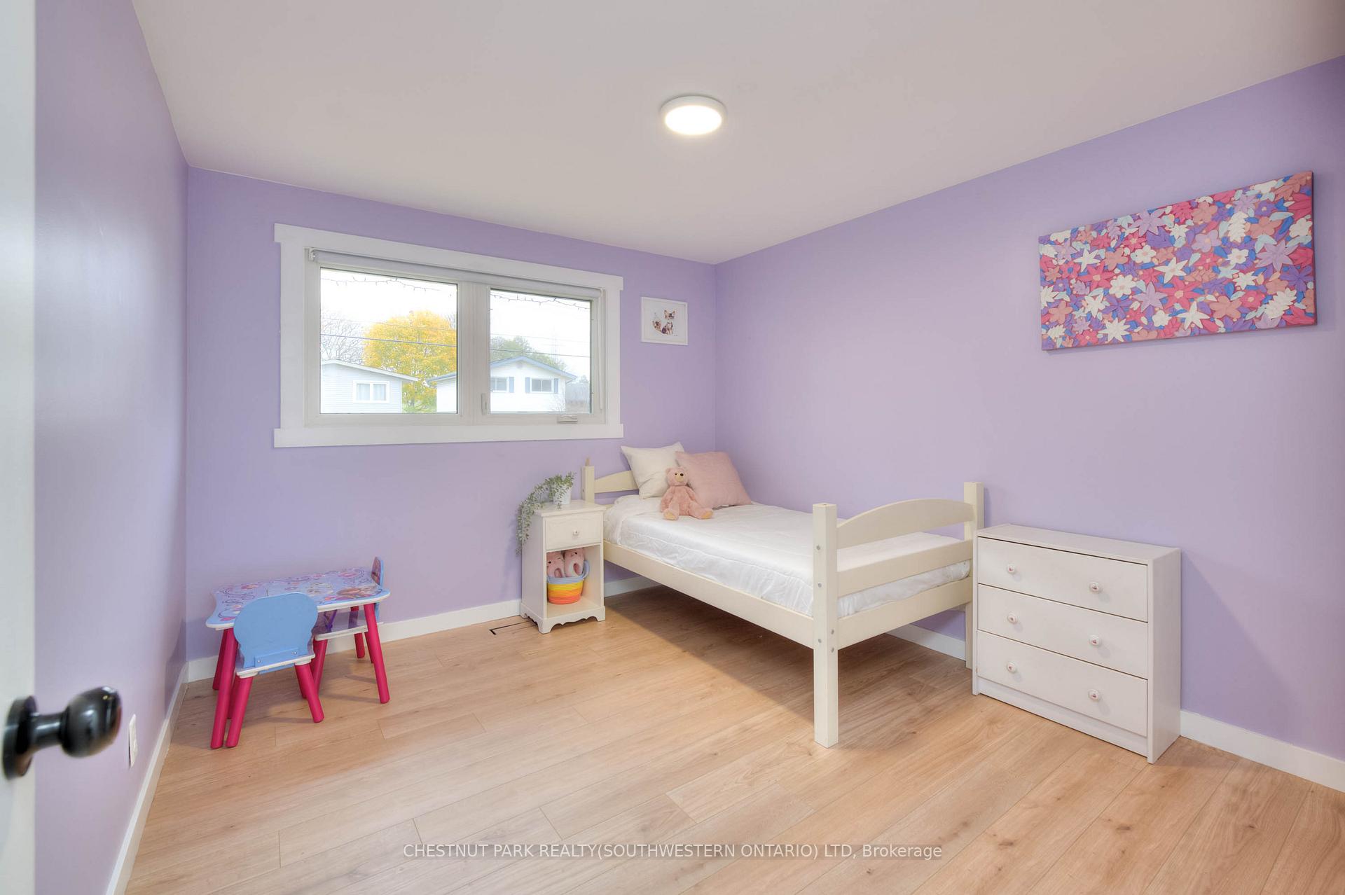 Photo 24 of 482 Franklin Street N, Kitchener — HOMEH