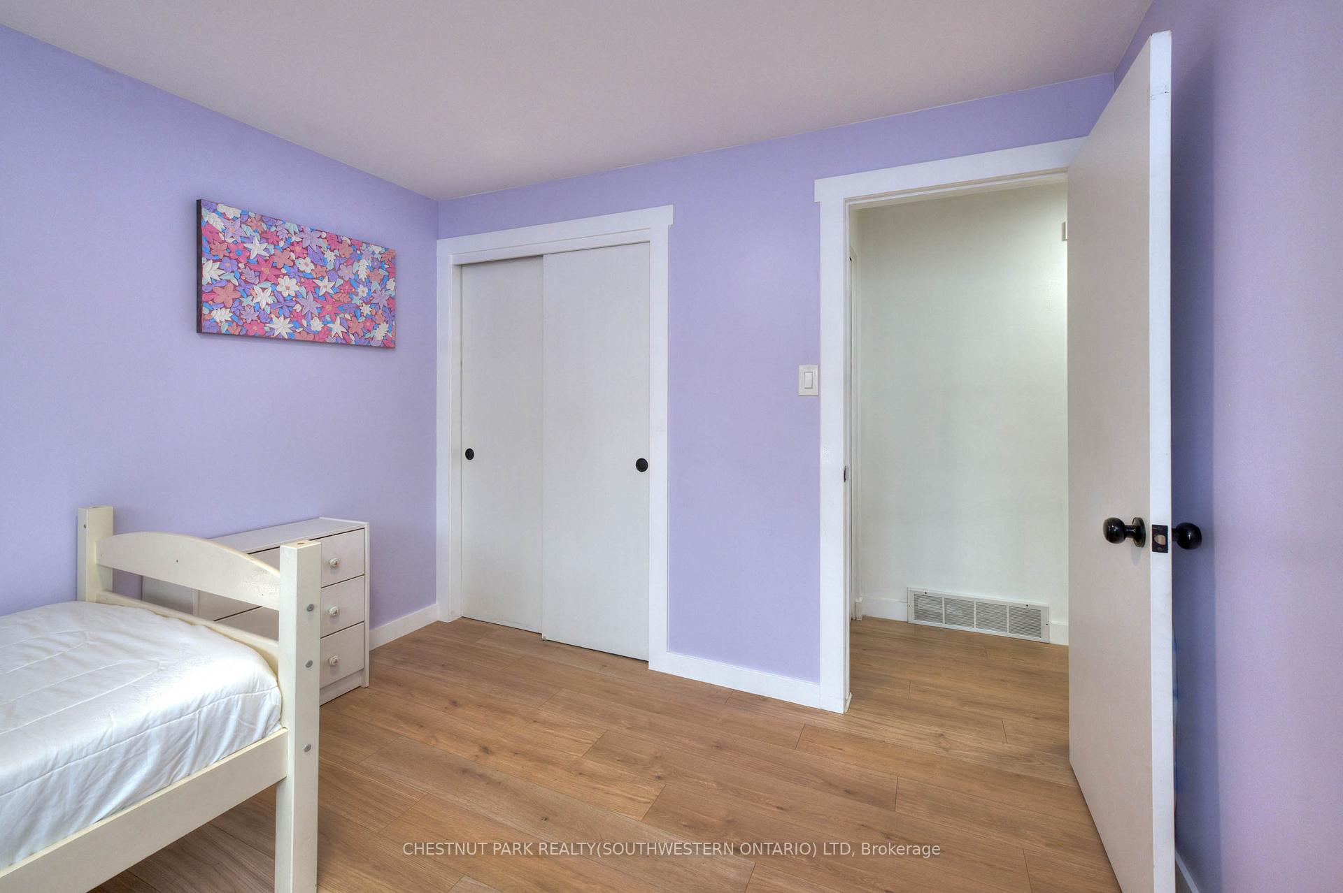 Photo 25 of 482 Franklin Street N, Kitchener — HOMEH
