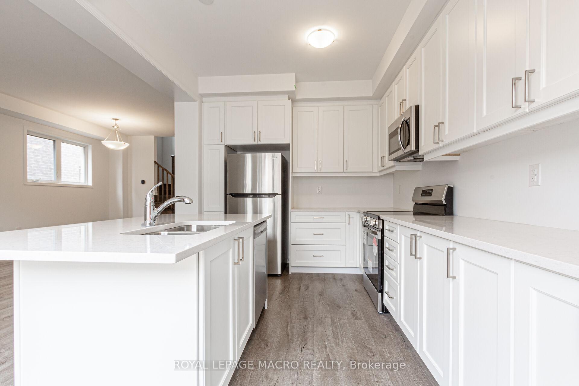 Photo 13 of 1832 Thames Circle, Milton, Bowes — HOMEH