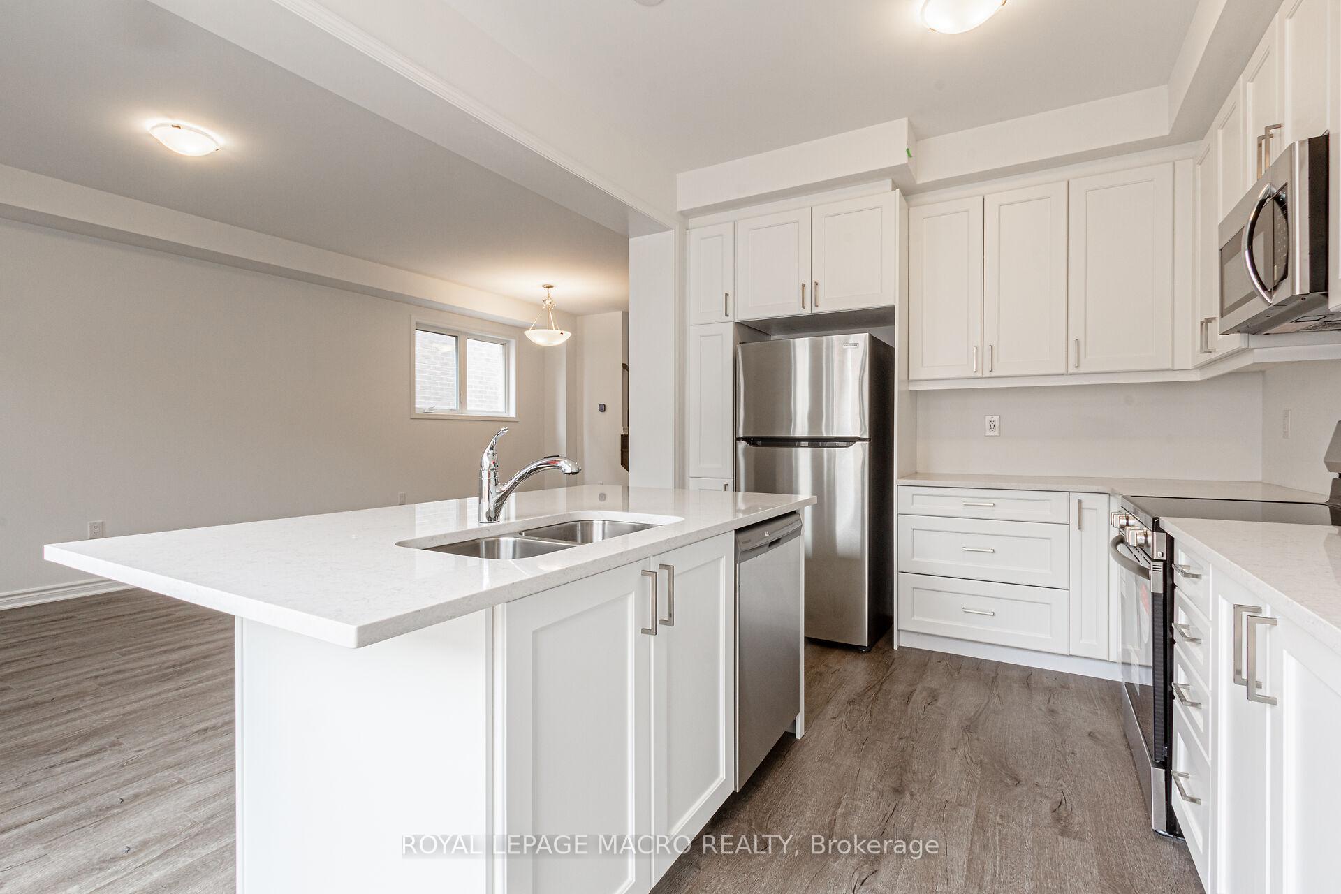Photo 14 of 1832 Thames Circle, Milton, Bowes — HOMEH
