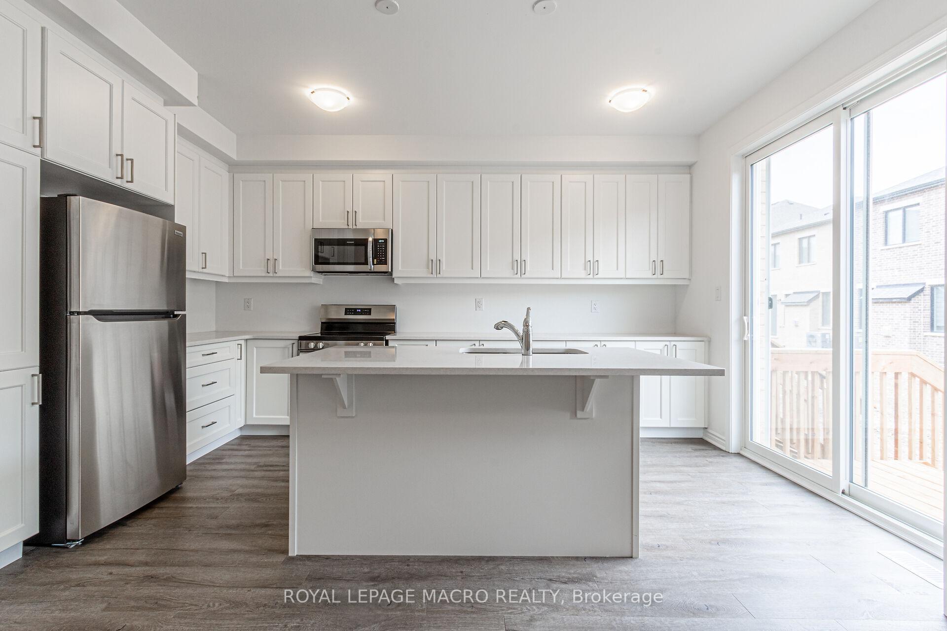 Photo 15 of 1832 Thames Circle, Milton, Bowes — HOMEH