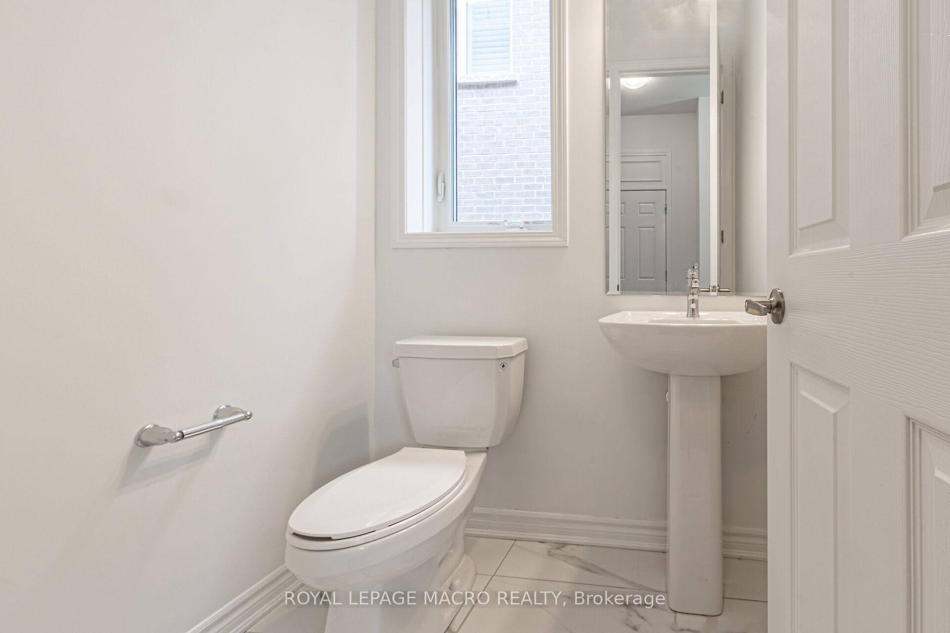 Photo 19 of 1832 Thames Circle, Milton, Bowes — HOMEH