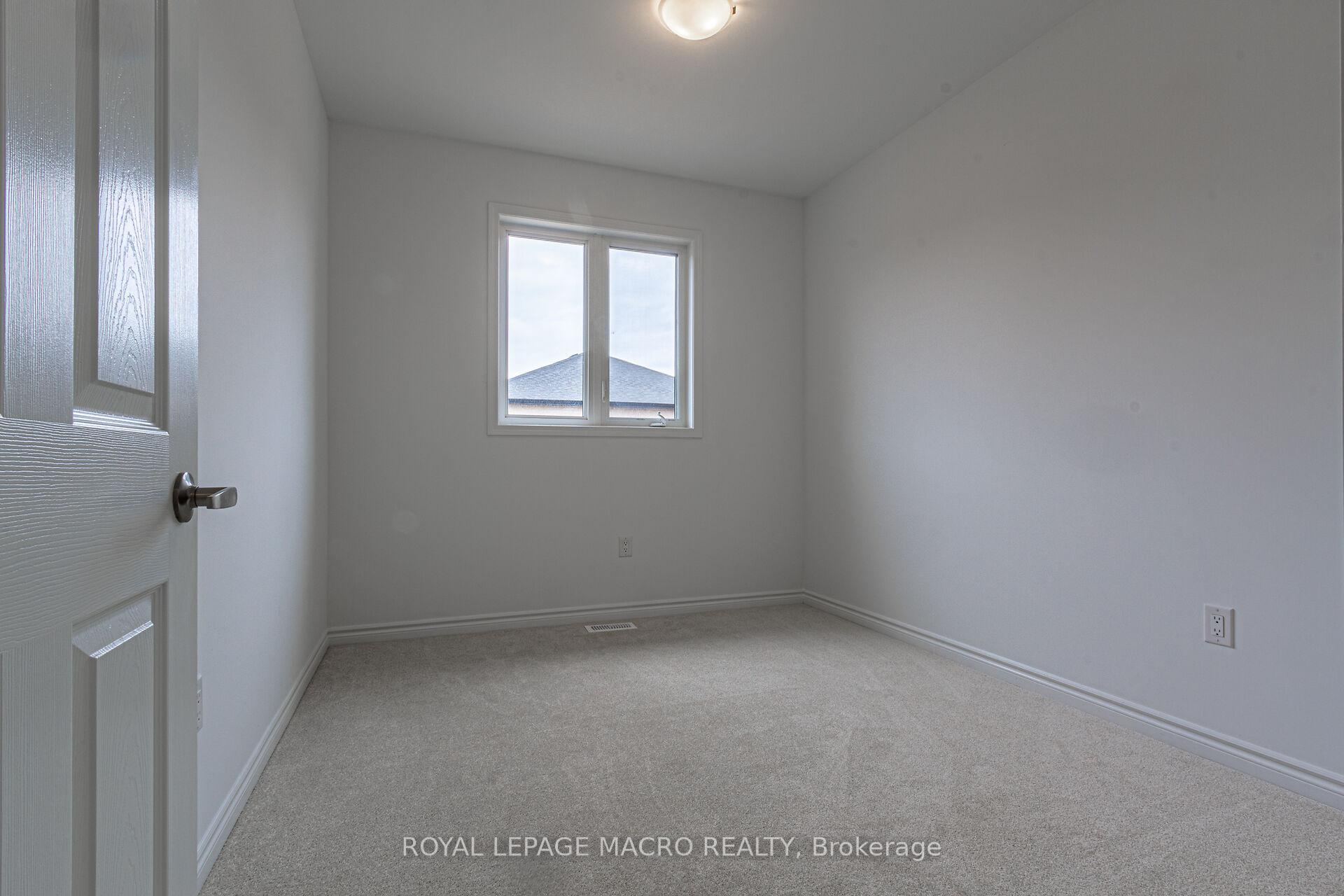 Photo 27 of 1832 Thames Circle, Milton, Bowes — HOMEH
