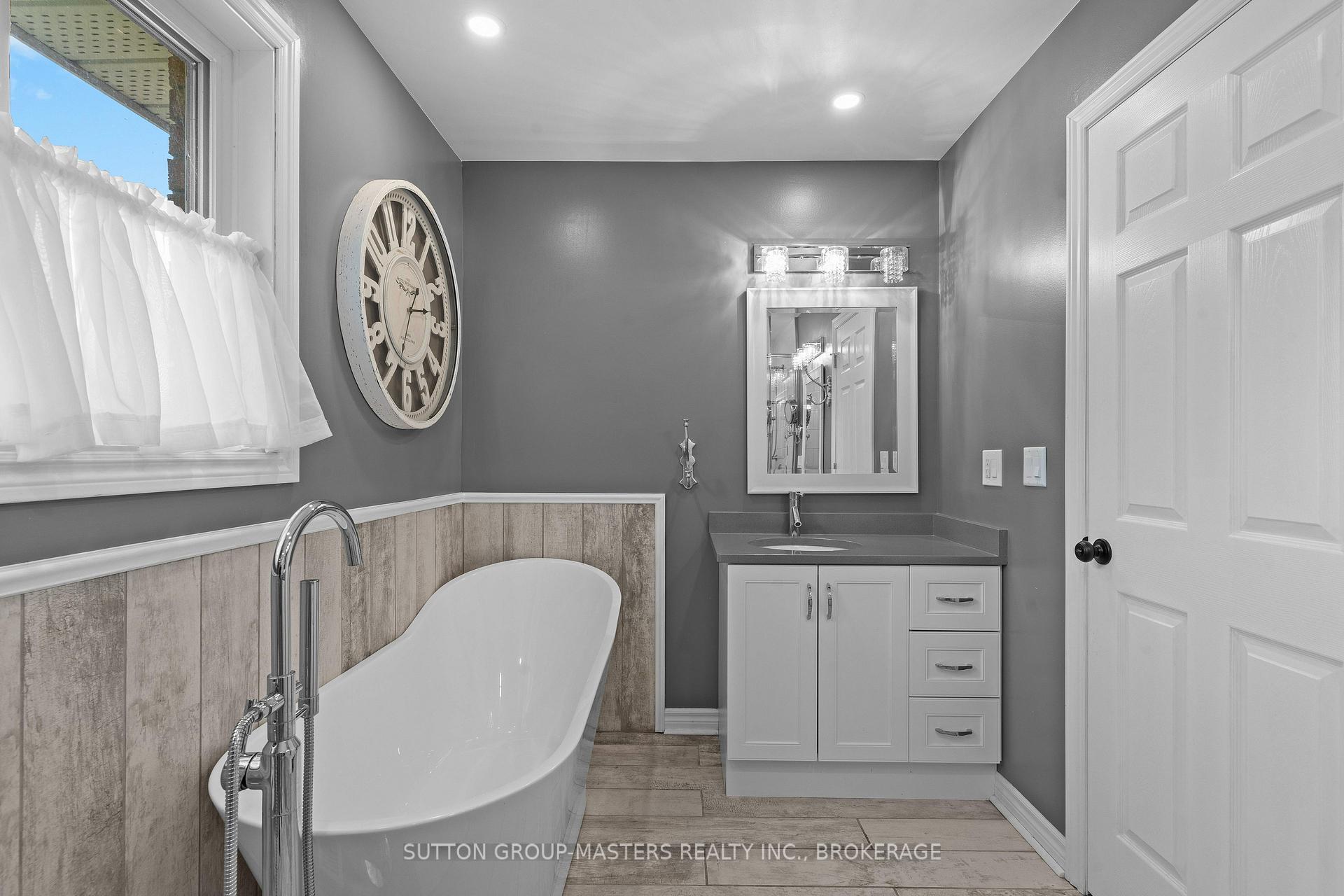 Photo 30 of 2740 4th Concession Road, Kingston, City North of 401 — HOMEH