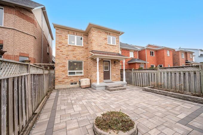 Photo 24 of 42 Glendennan Avenue, Markham, Cornell — HOMEH