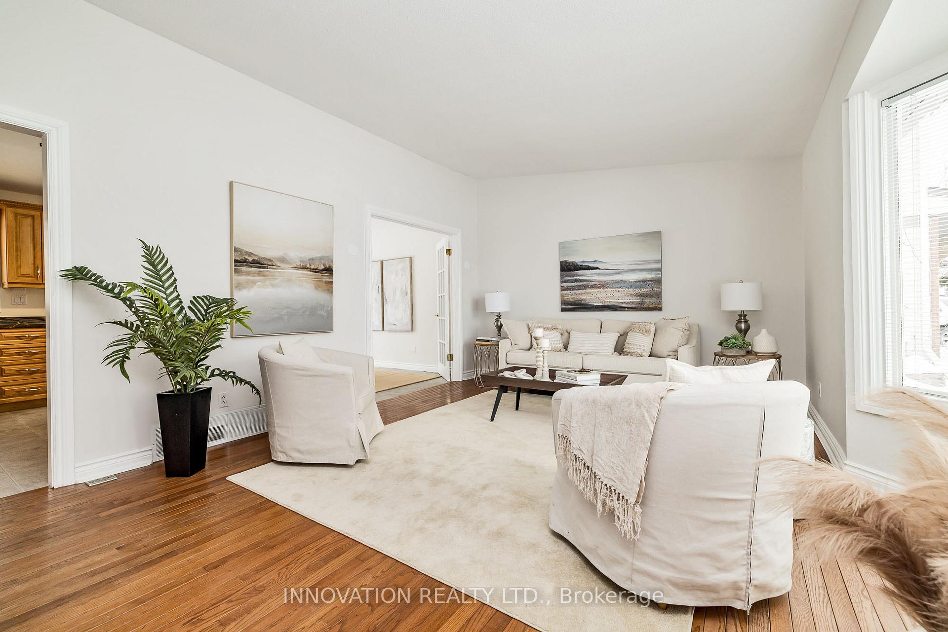 Photo 9 of 19 Scharf Lane, Ottawa, Kanata - Glencairn/Hazeldean — HOMEH