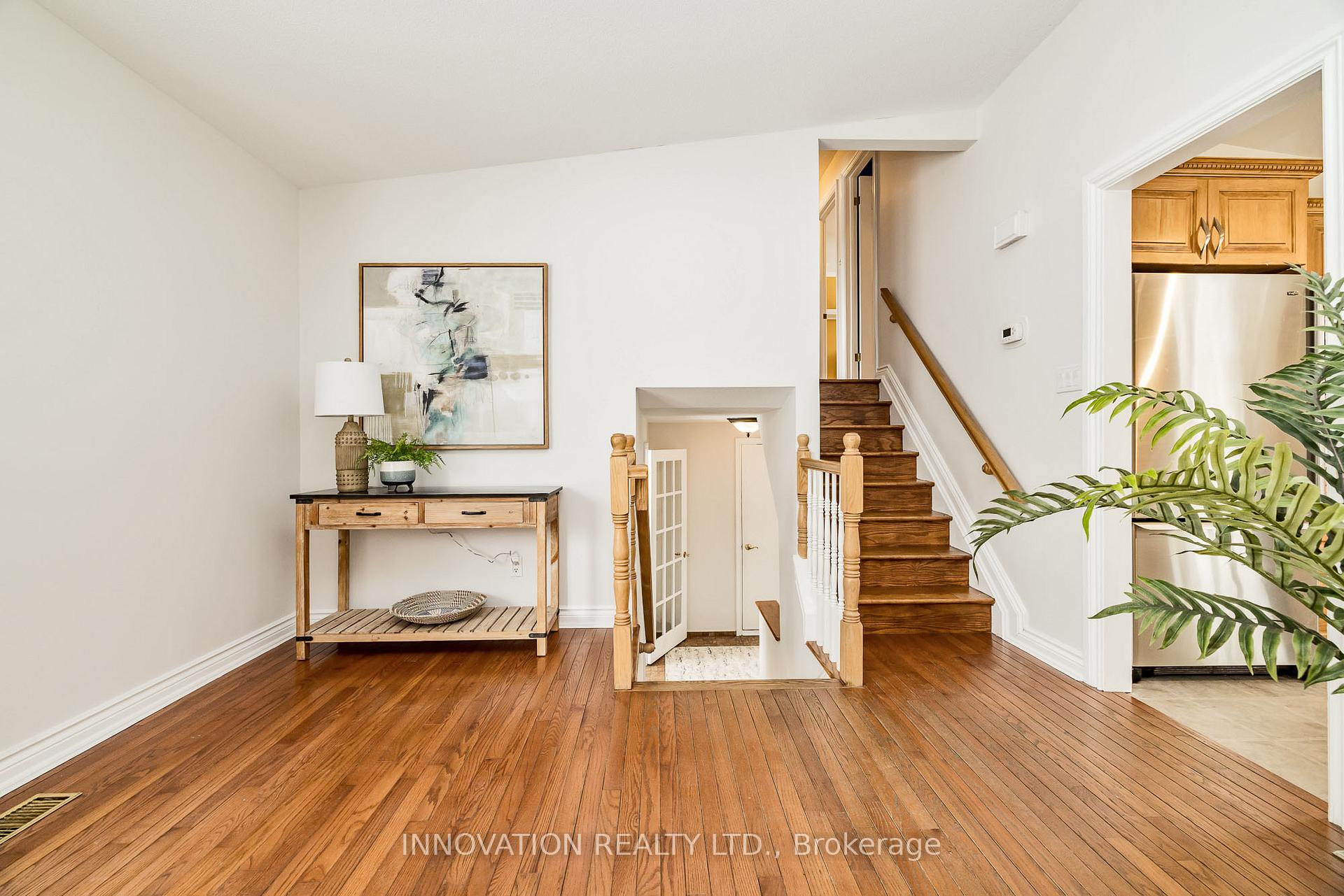 Photo 18 of 19 Scharf Lane, Ottawa, Kanata - Glencairn/Hazeldean — HOMEH