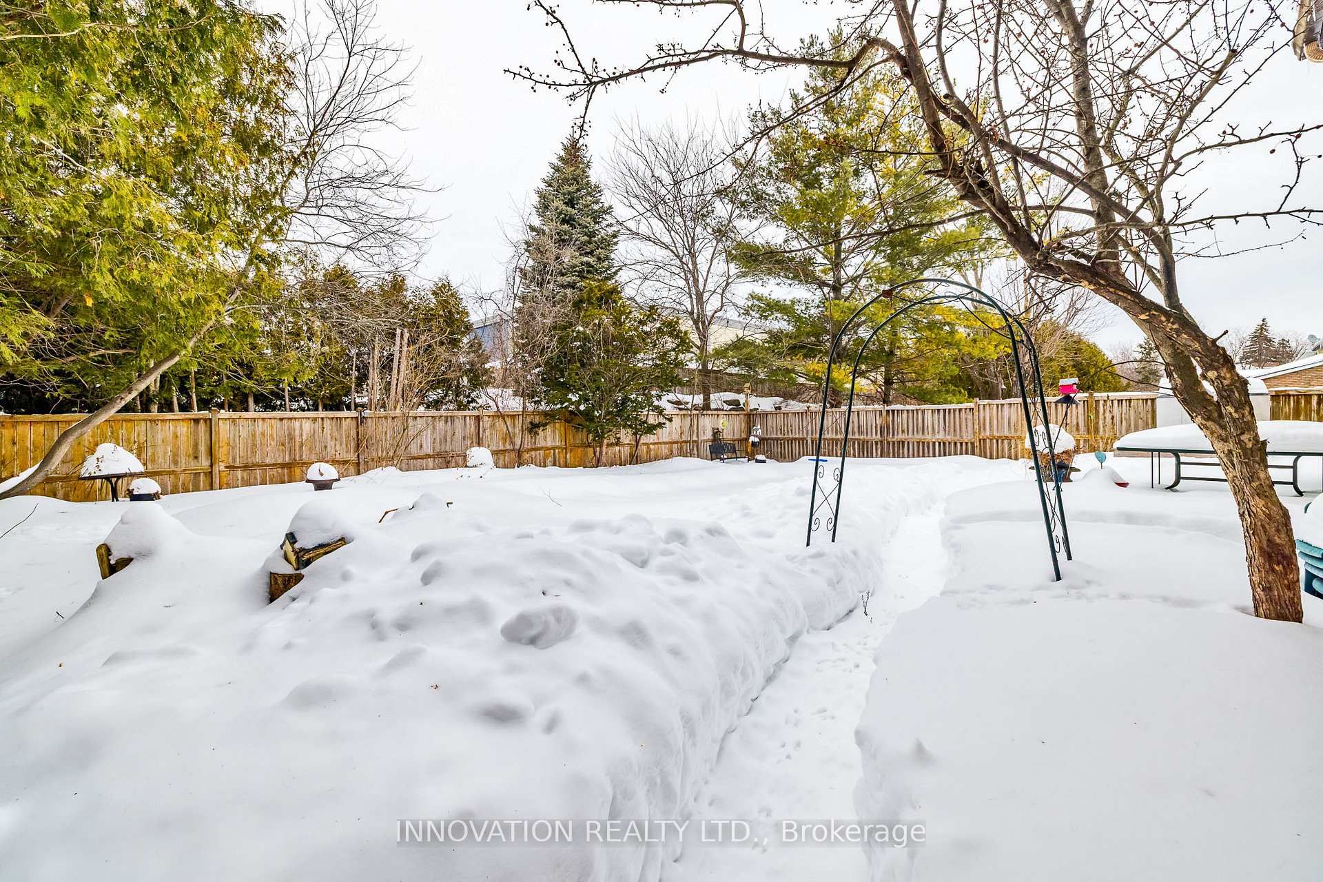 Photo 33 of 19 Scharf Lane, Ottawa, Kanata - Glencairn/Hazeldean — HOMEH