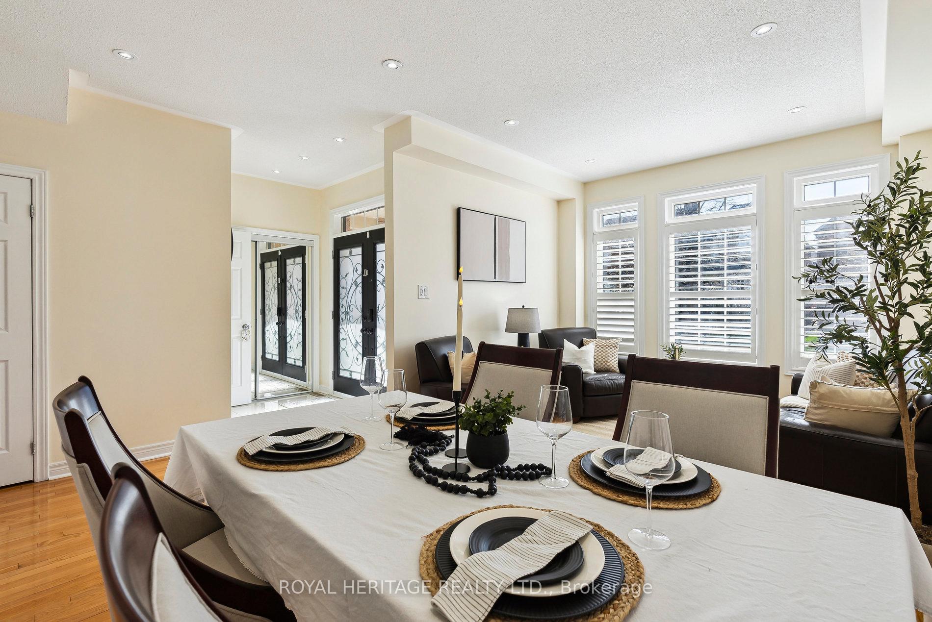 Photo 14 of 527 Country Glen Road, Markham, Cornell — HOMEH