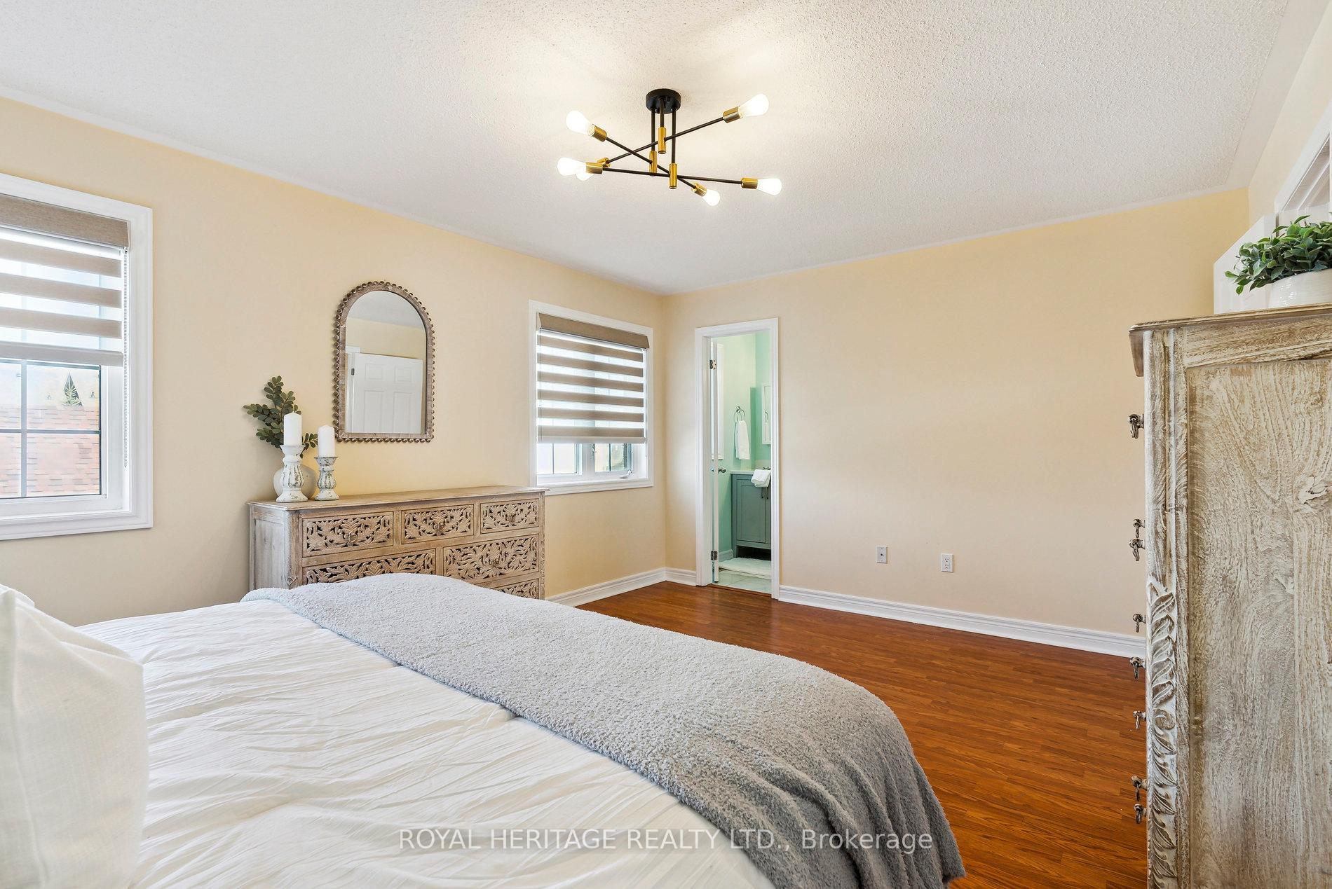 Photo 30 of 527 Country Glen Road, Markham, Cornell — HOMEH