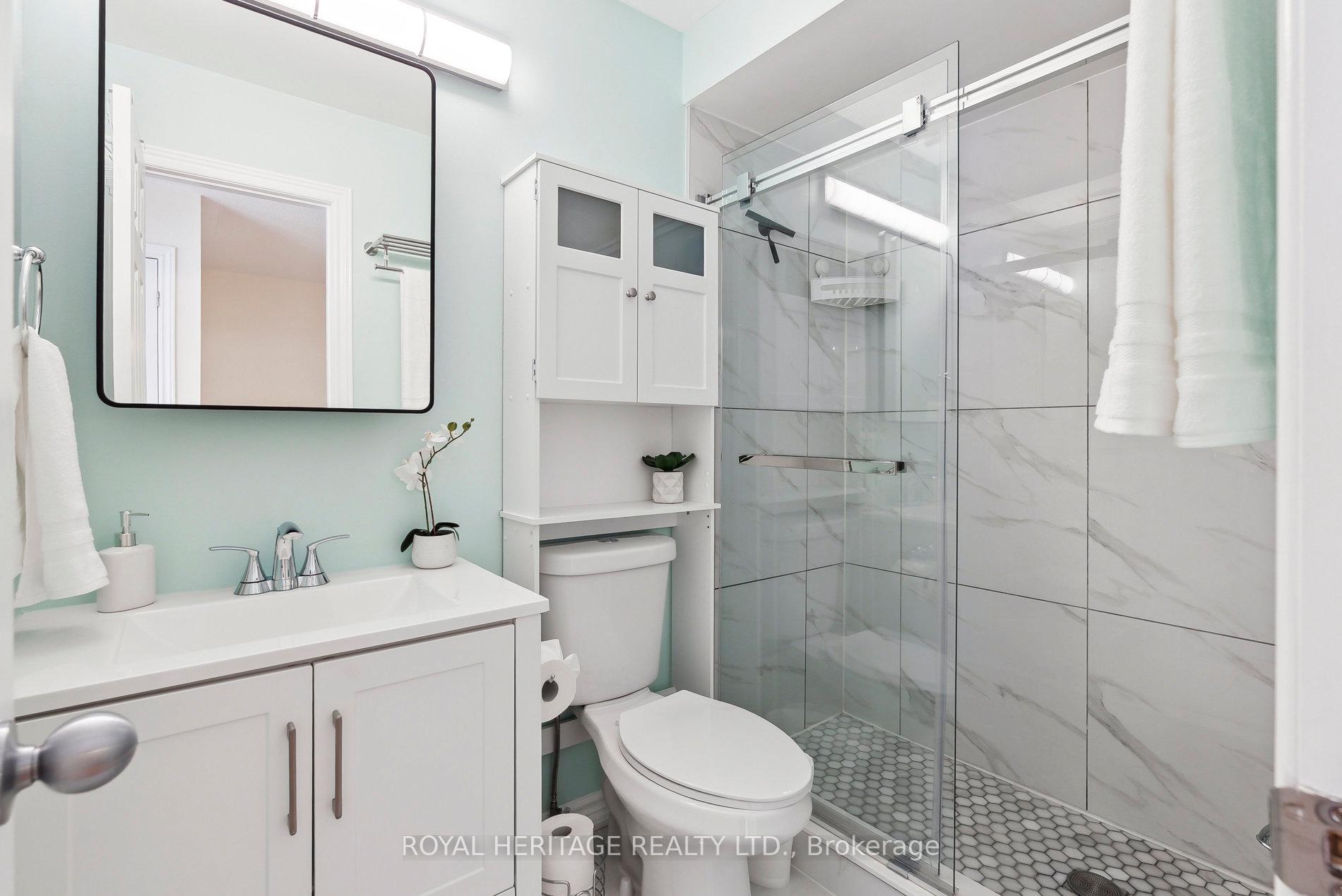 Photo 41 of 527 Country Glen Road, Markham, Cornell — HOMEH