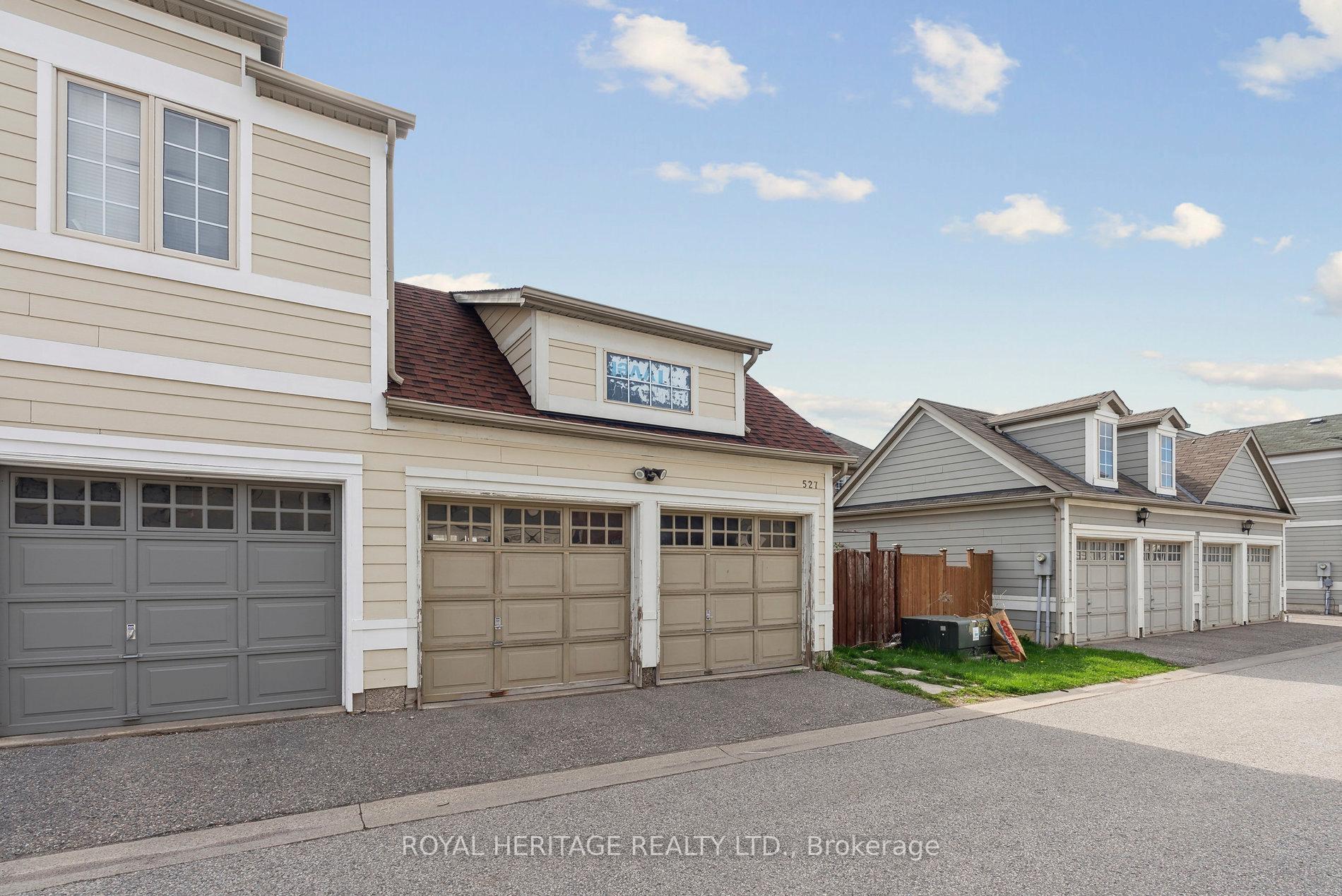 Photo 48 of 527 Country Glen Road, Markham, Cornell — HOMEH