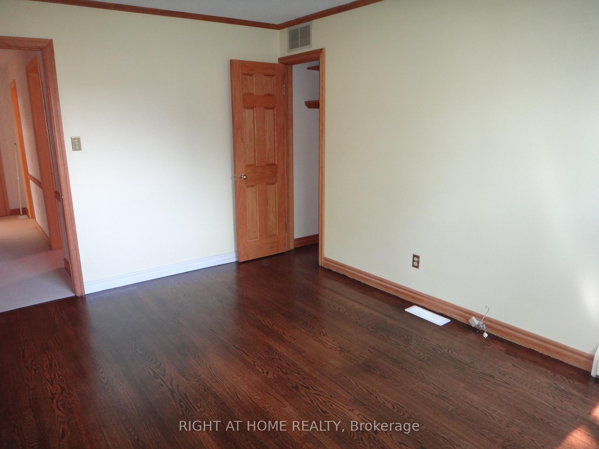 Photo 5 of Unit A, 640 Concession Street, Hamilton, Eastmount — HOMEH