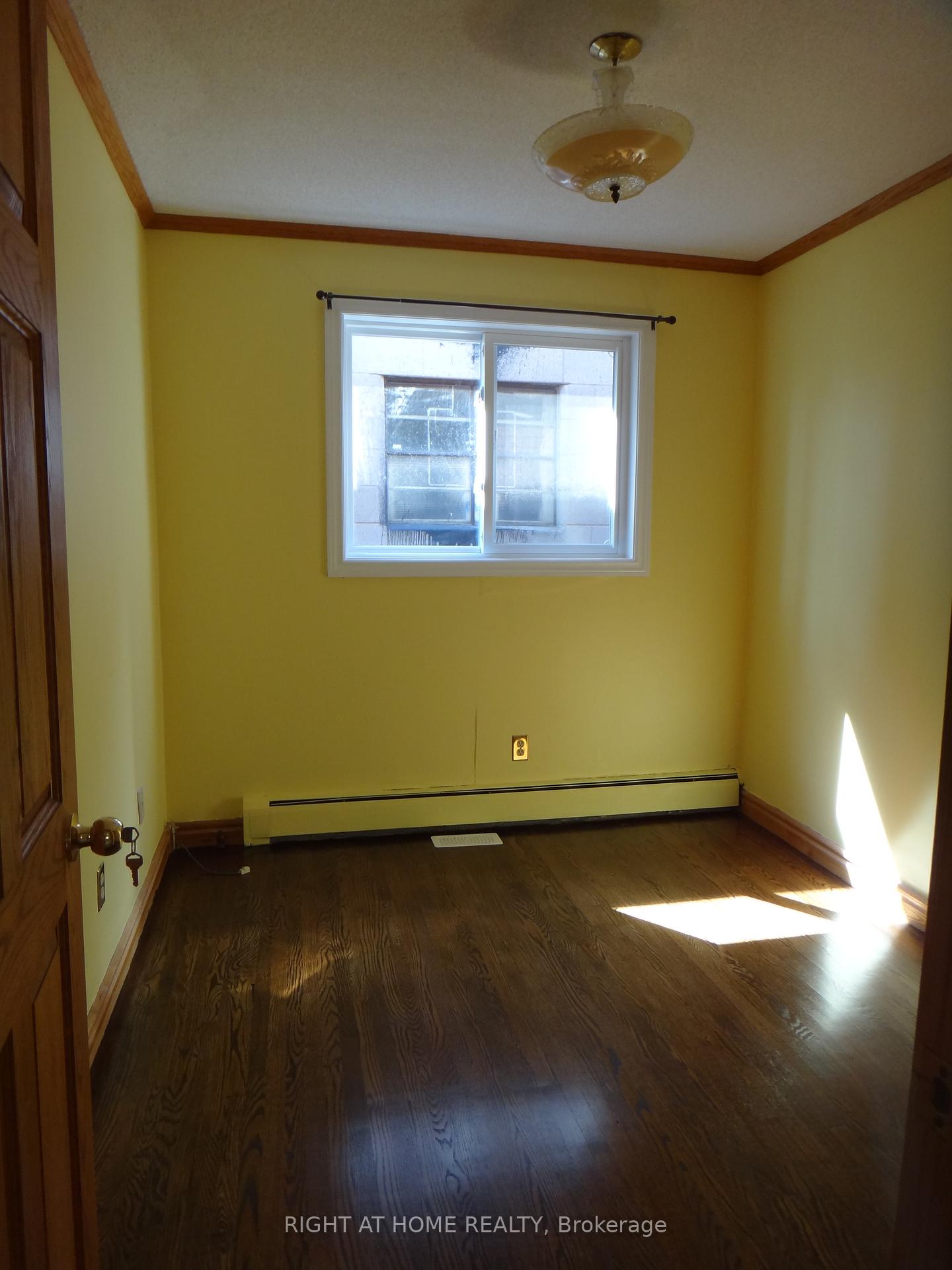 Photo 7 of Unit A, 640 Concession Street, Hamilton, Eastmount — HOMEH