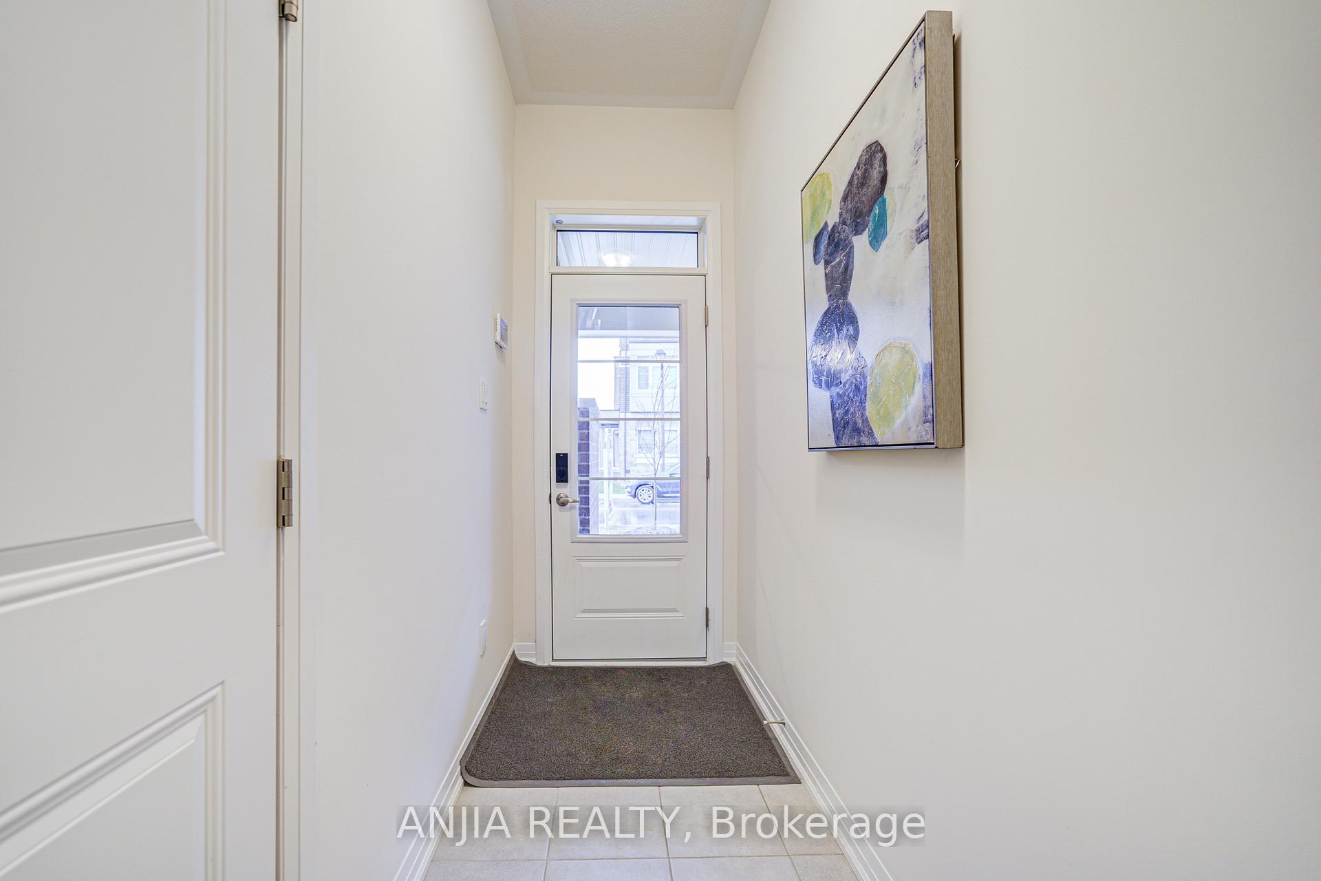 Photo 2 of 3 Carneros Way, Markham, Cedar Grove — HOMEH