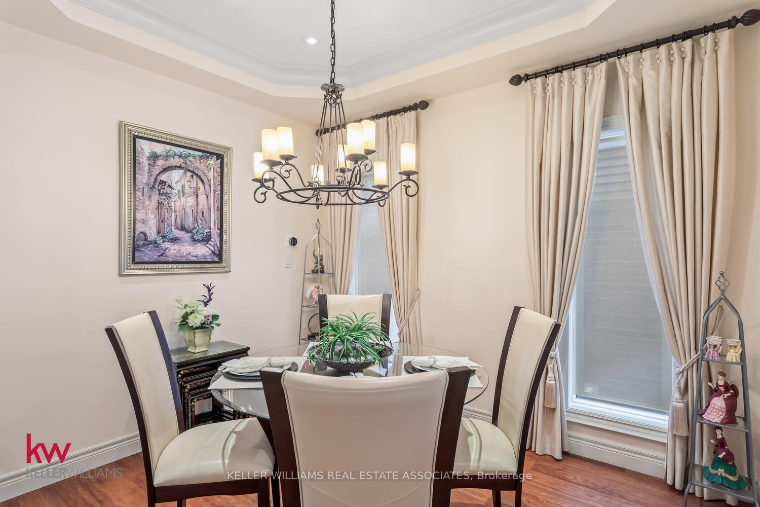 Photo 28 of 691 Robert Ferrie Drive, Kitchener — HOMEH