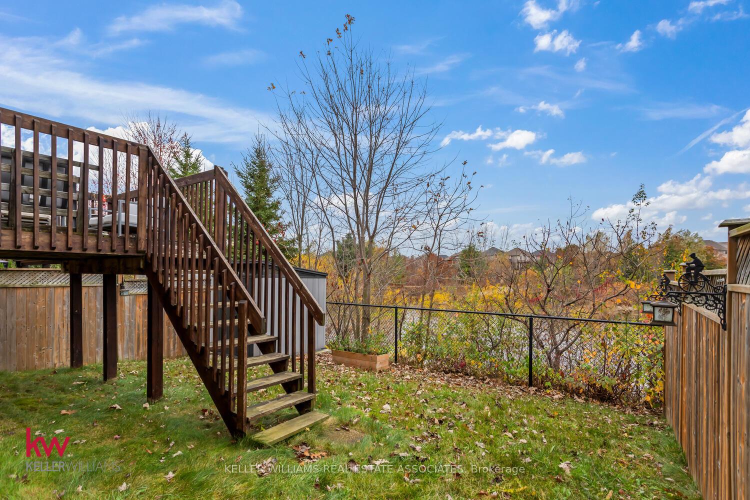 Photo 35 of 691 Robert Ferrie Drive, Kitchener — HOMEH