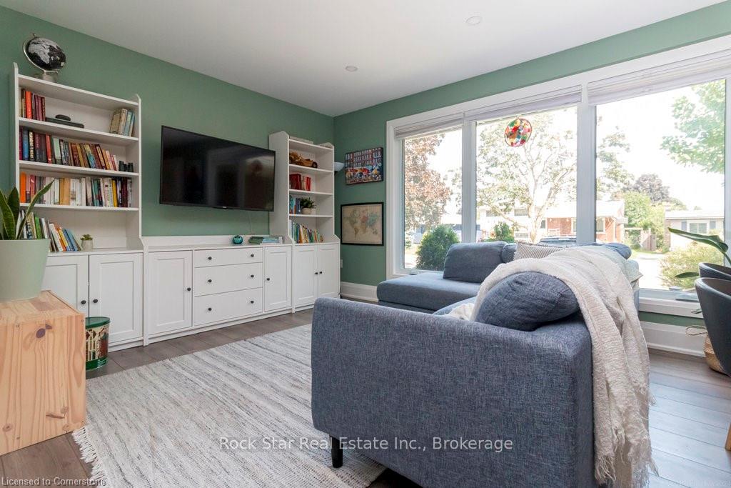 Photo 1 of Unit Upper, 16 Verona Place, Hamilton, Buchanan — HOMEH