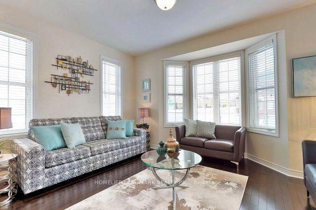 Photo 4 of 1 Church View Avenue, Markham, Victoria Manor-Jennings Gate — HOMEH