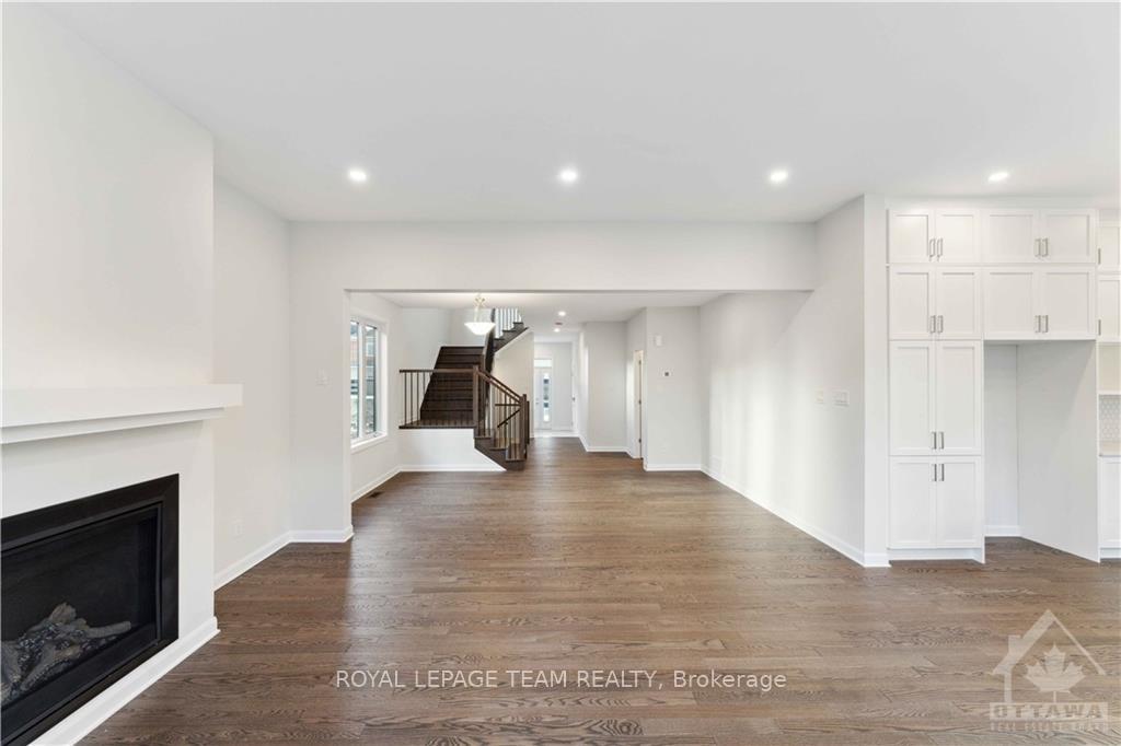 Photo 10 of 123 Gosling Crescent, Ottawa, Kanata - Morgan's Grant/South March — HOMEH
