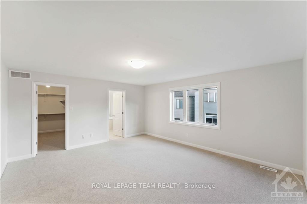 Photo 14 of 123 Gosling Crescent, Ottawa, Kanata - Morgan's Grant/South March — HOMEH