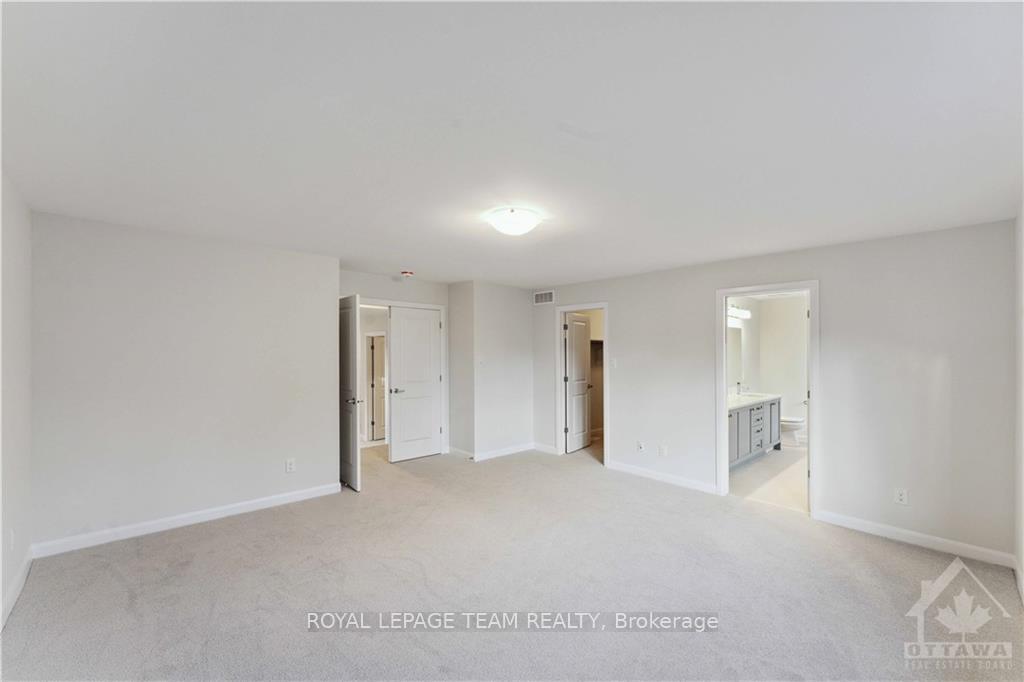 Photo 15 of 123 Gosling Crescent, Ottawa, Kanata - Morgan's Grant/South March — HOMEH