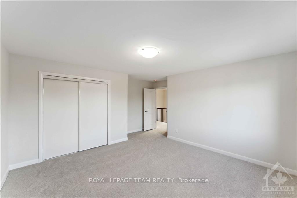 Photo 17 of 123 Gosling Crescent, Ottawa, Kanata - Morgan's Grant/South March — HOMEH
